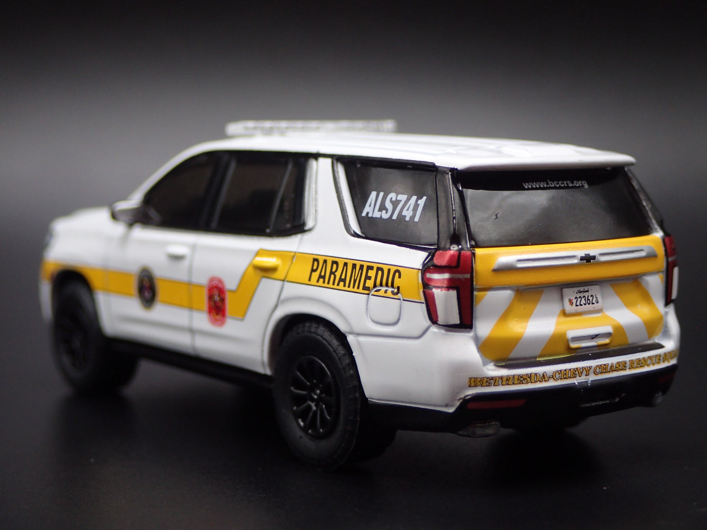 2024 24 CHEVROLET TAHOE MONTGOMERY COUNTY MARYLAND FIRE 1:64 SCALE DIECAST CAR