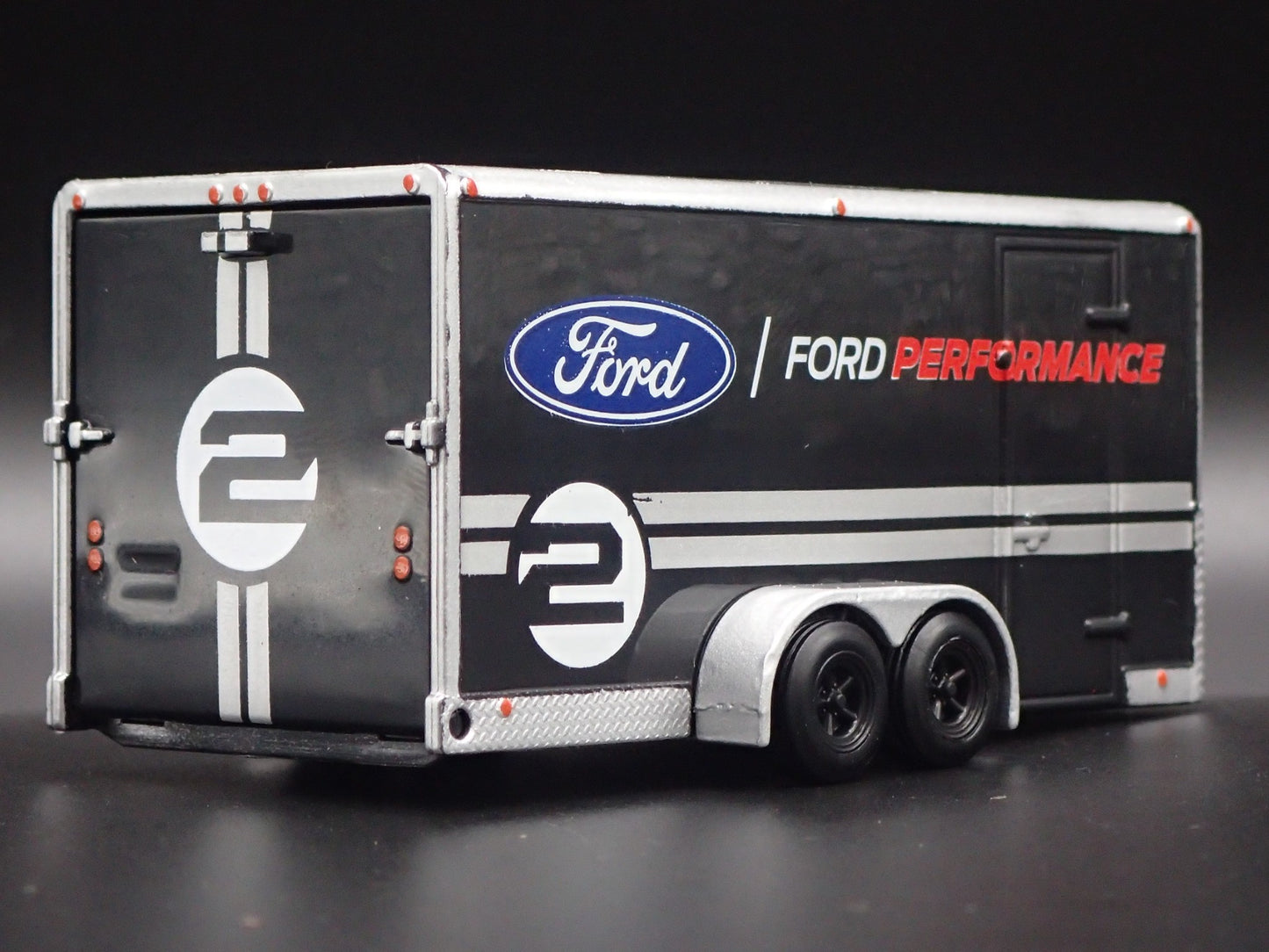FORD ENCLOSED CAR HAULER TRAILER w/ OPENING DOOR BLACK 1:64 SCALE DIORAMA MODEL