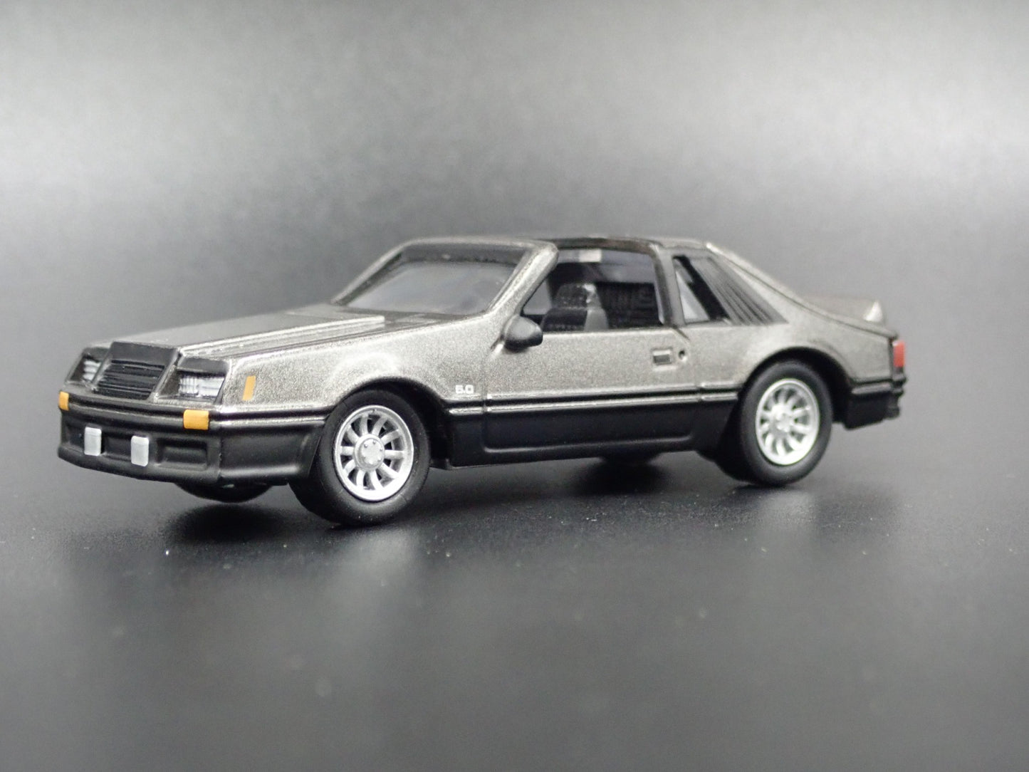 1982 82 FORD MUSTANG GT FOX BODY RARE 1:64 SCALE COLLECTIBLE DIECAST MODEL CAR