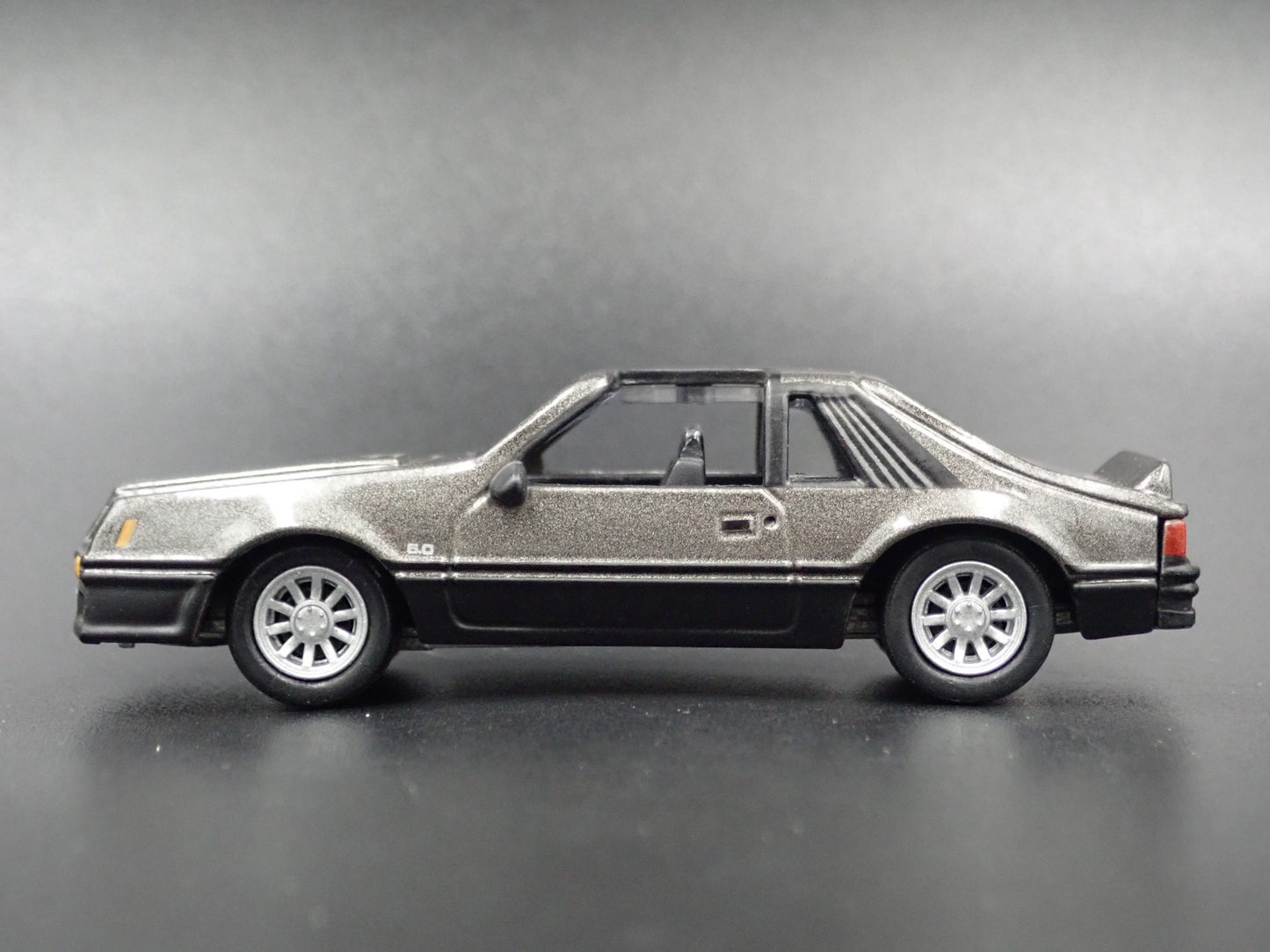 1982 82 FORD MUSTANG GT FOX BODY RARE 1:64 SCALE COLLECTIBLE DIECAST MODEL CAR