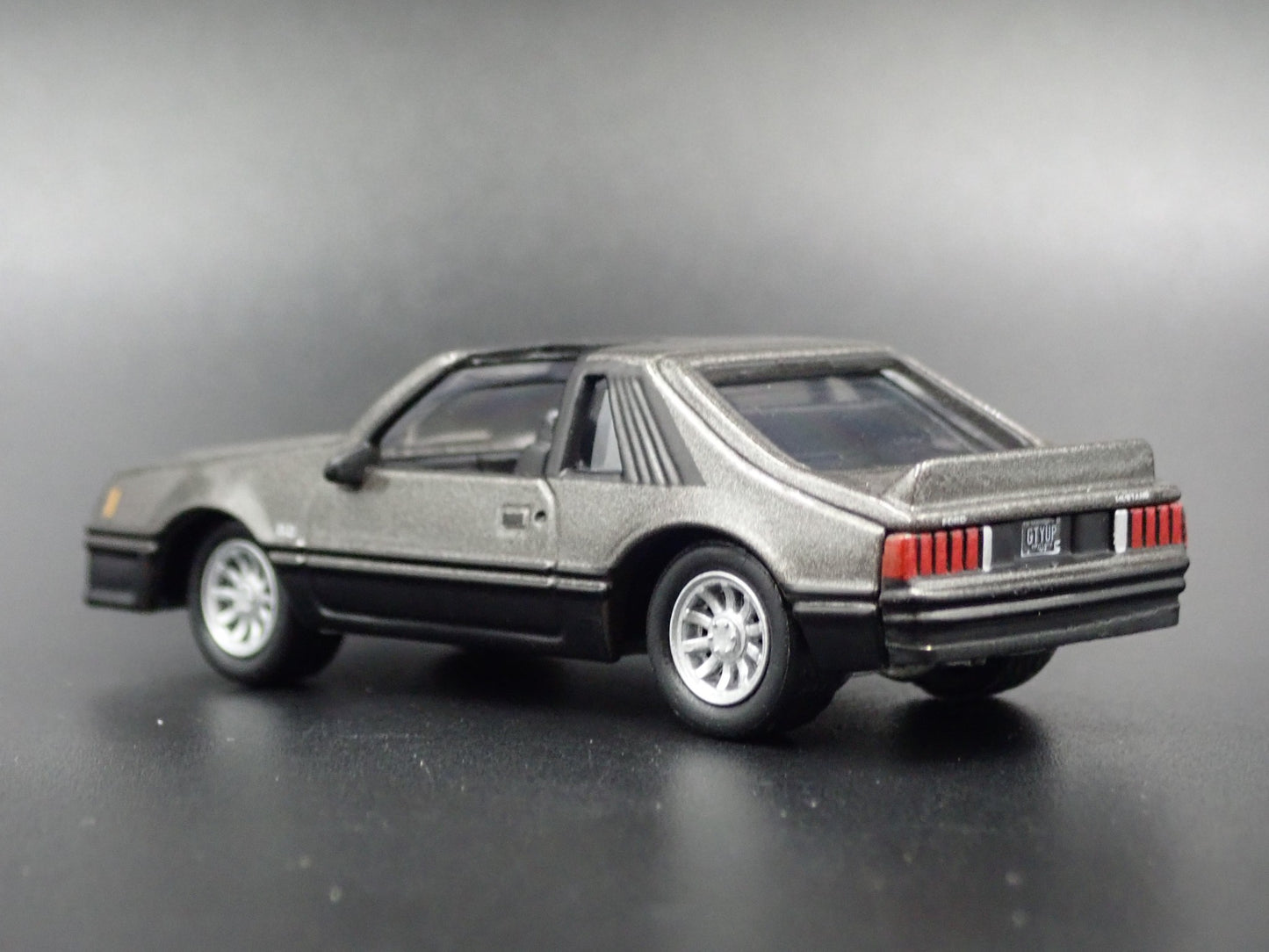 1982 82 FORD MUSTANG GT FOX BODY RARE 1:64 SCALE COLLECTIBLE DIECAST MODEL CAR