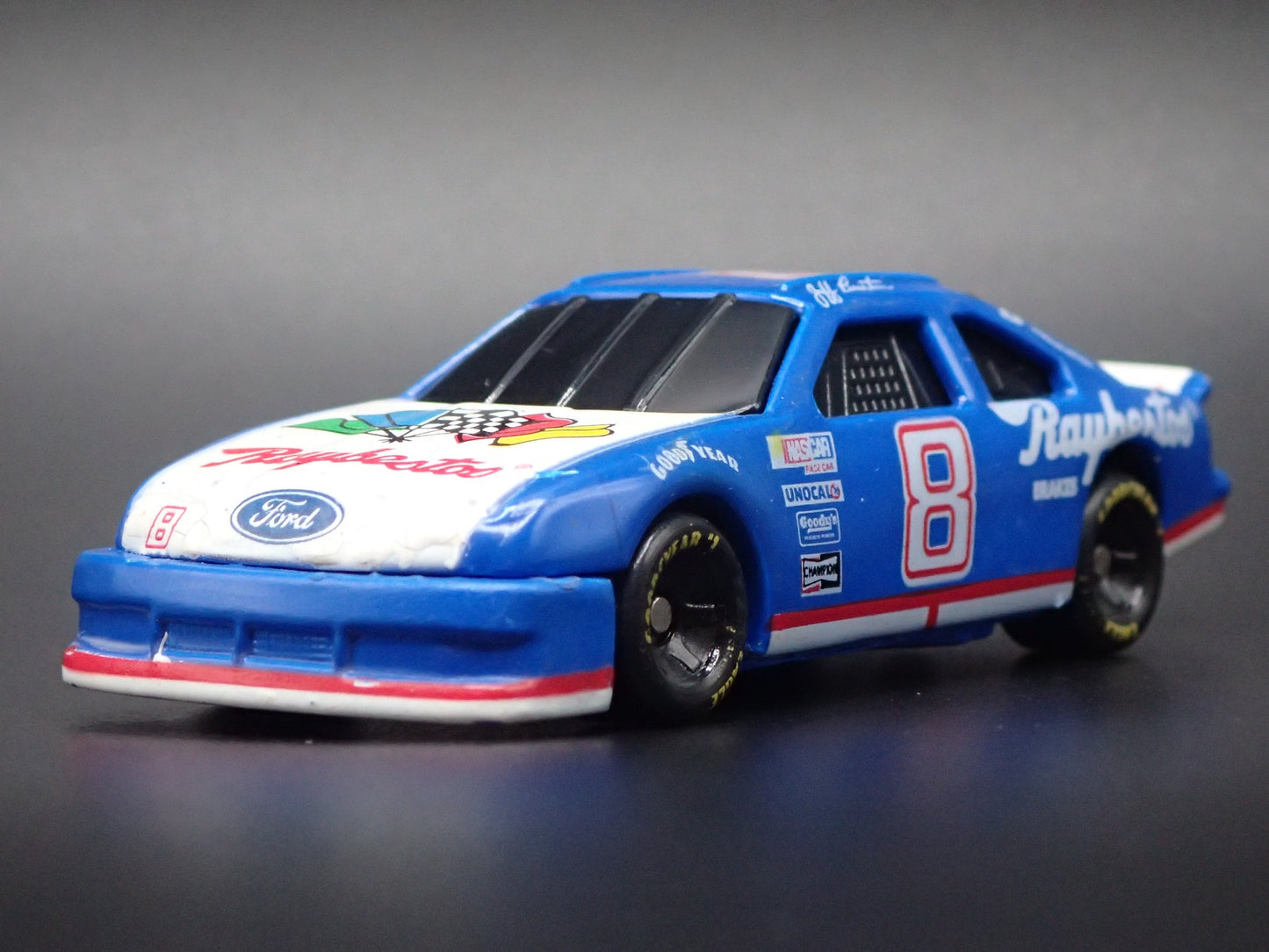 1994 94 FORD THUNDERBIRD 8 JEFF BURTON RAYBESTOS NASCAR 1:64 SCALE DIECAST CAR