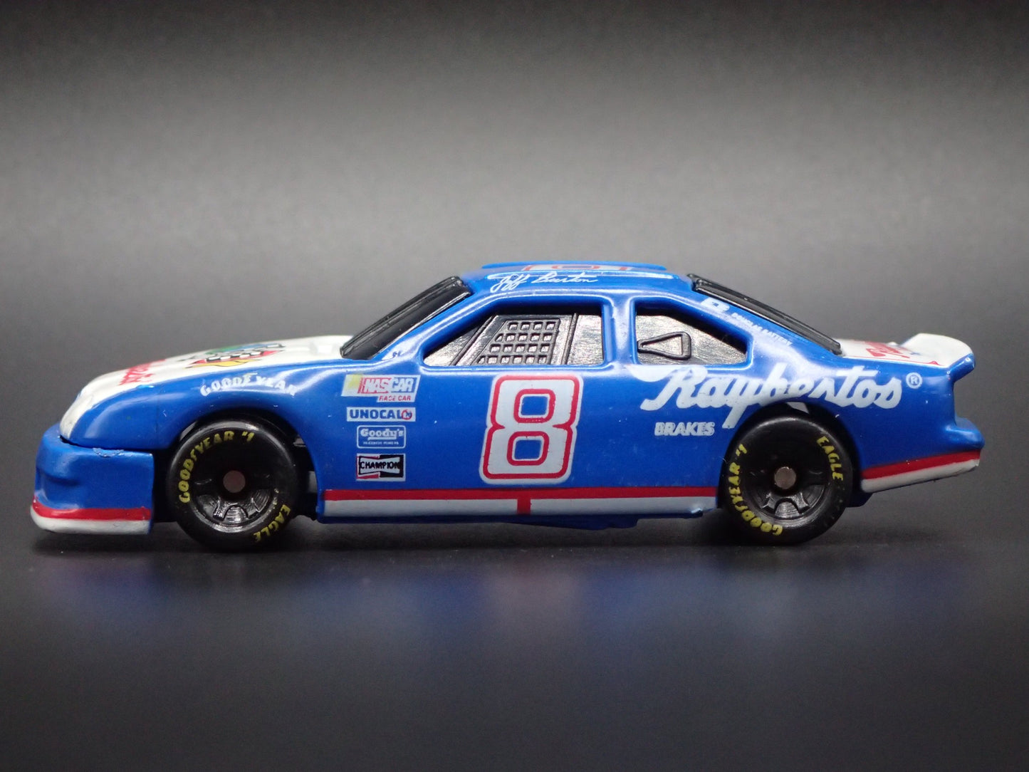 1994 94 FORD THUNDERBIRD 8 JEFF BURTON RAYBESTOS NASCAR 1:64 SCALE DIECAST CAR
