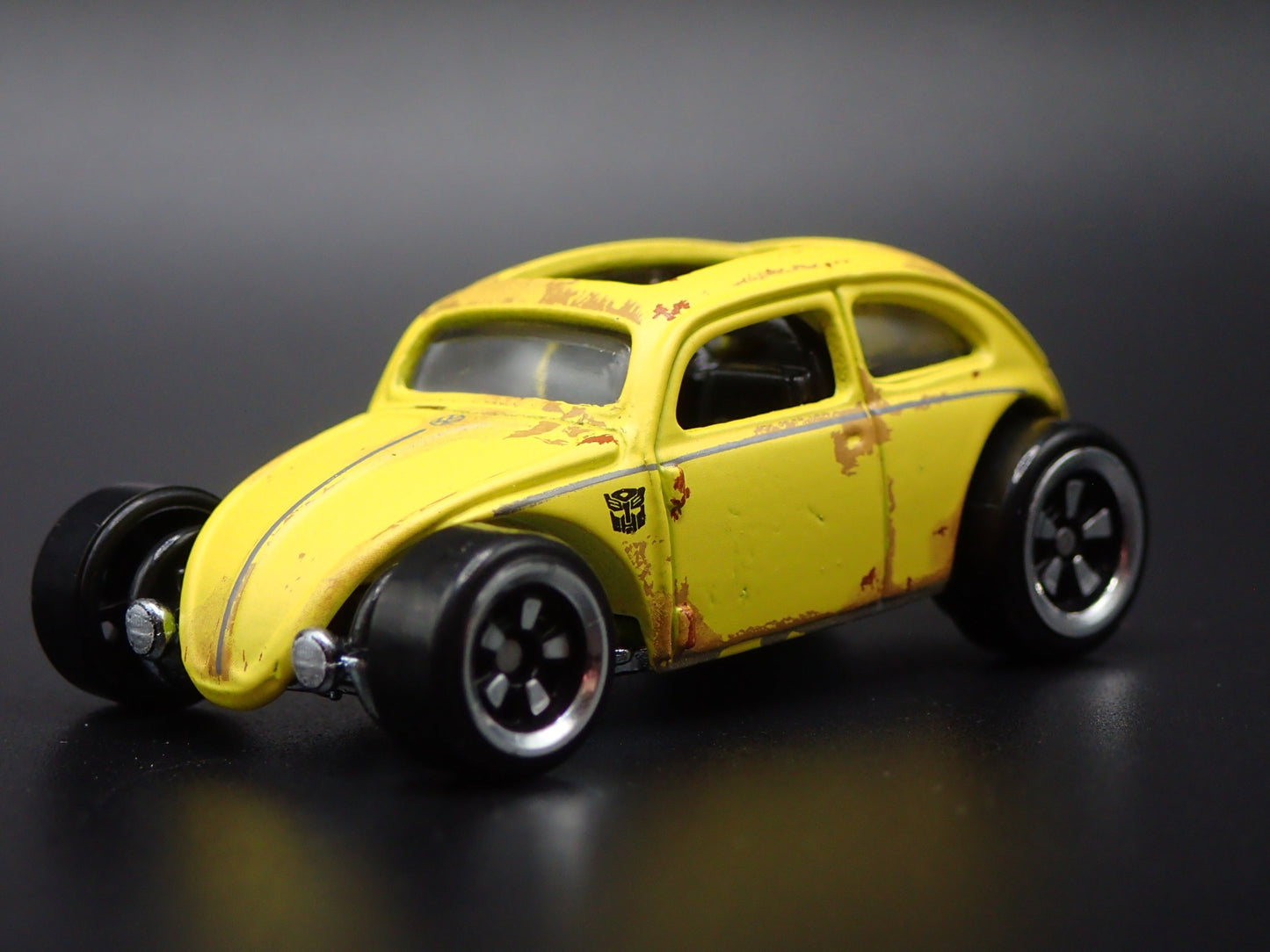 CUSTOM VW VOLKSWAGEN BEETLE BUG TRANSFORMER 1/64 SCALE DIORAMA DIECAST MODEL CAR