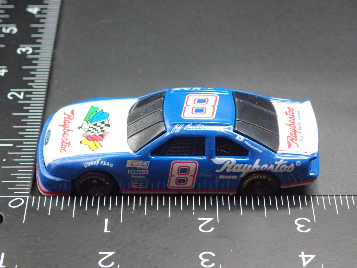 1994 94 FORD THUNDERBIRD 8 JEFF BURTON RAYBESTOS NASCAR 1:64 SCALE DIECAST CAR