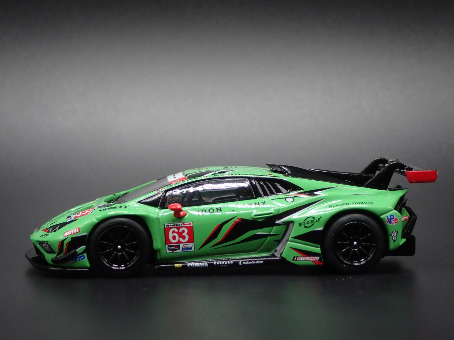 2019-2024 LAMBORGHINI HURACAN GT3 EVO2 #63 1:64 SCALE DIORAMA DIECAST MODEL CAR