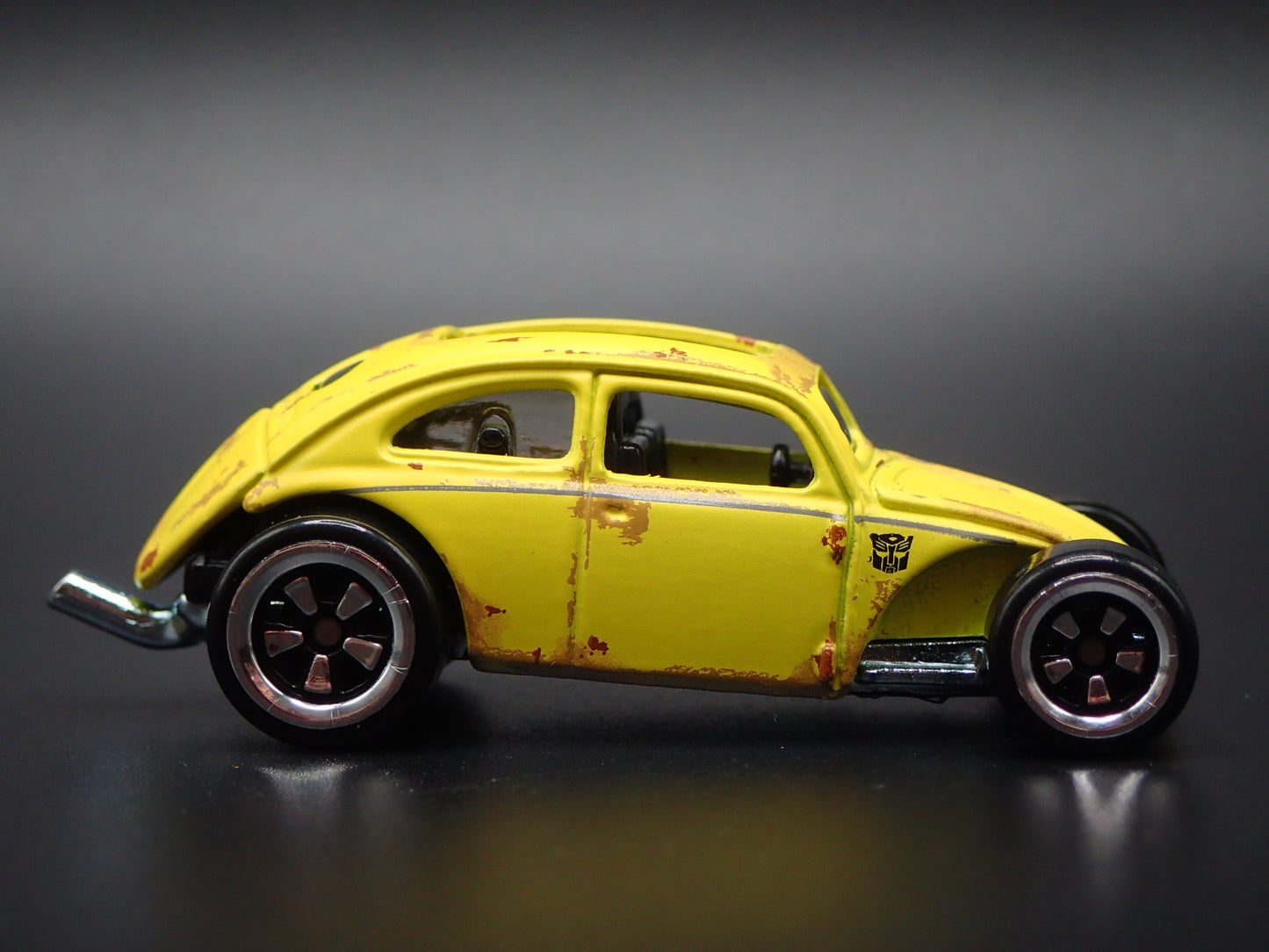 CUSTOM VW VOLKSWAGEN BEETLE BUG TRANSFORMER 1/64 SCALE DIORAMA DIECAST MODEL CAR