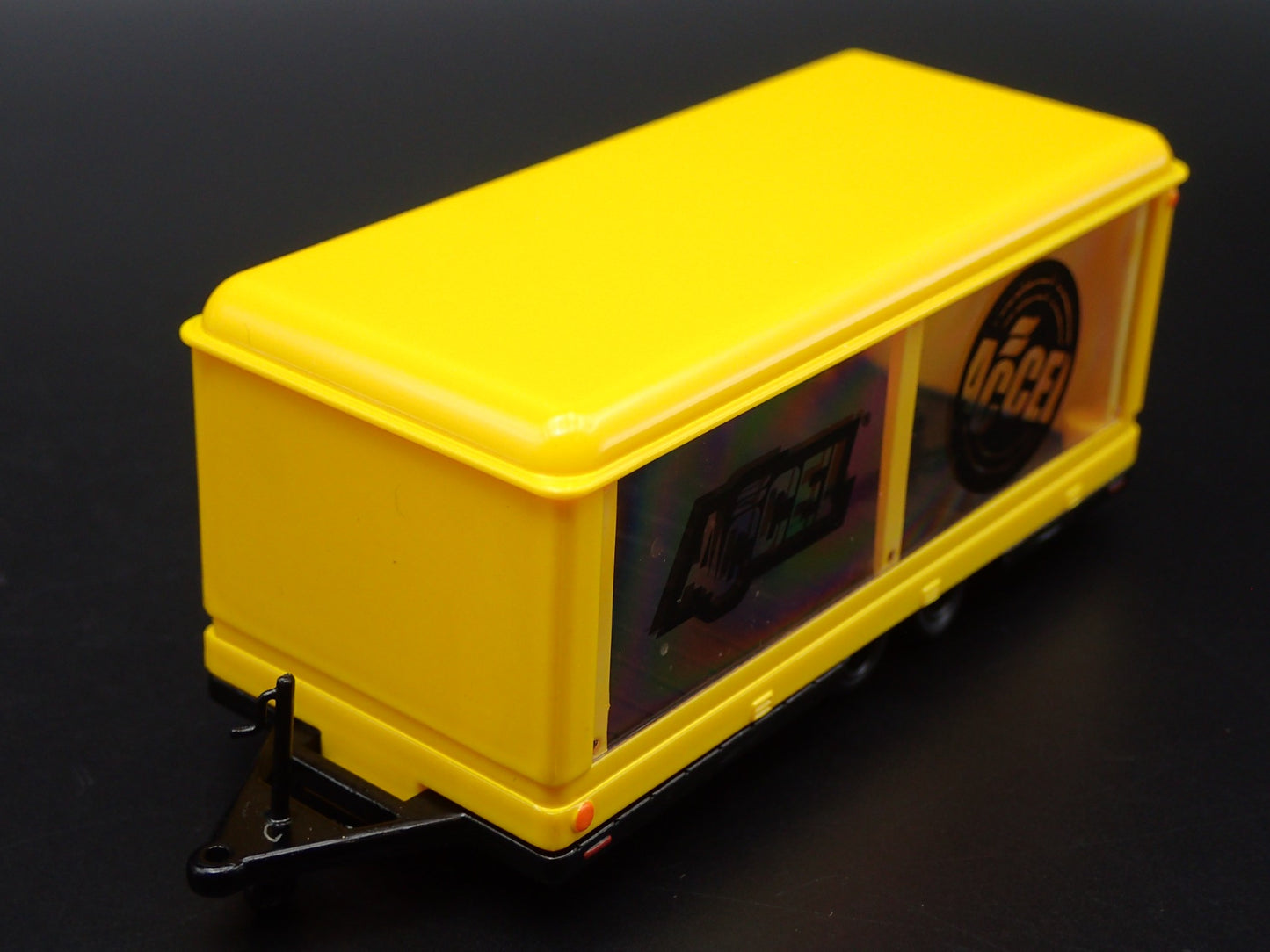 ENCLOSED GLASS CAR DISPLAY TRAILER ACCEL RARE 1:64 SCALE DIORAMA DIECAST MODEL