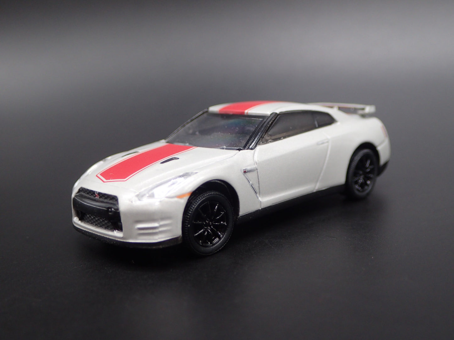 2007-2025 NISSAN SKYLINE GTR R35 GRAY 1:64 SCALE COLLECTIBLE DIECAST MODEL CAR