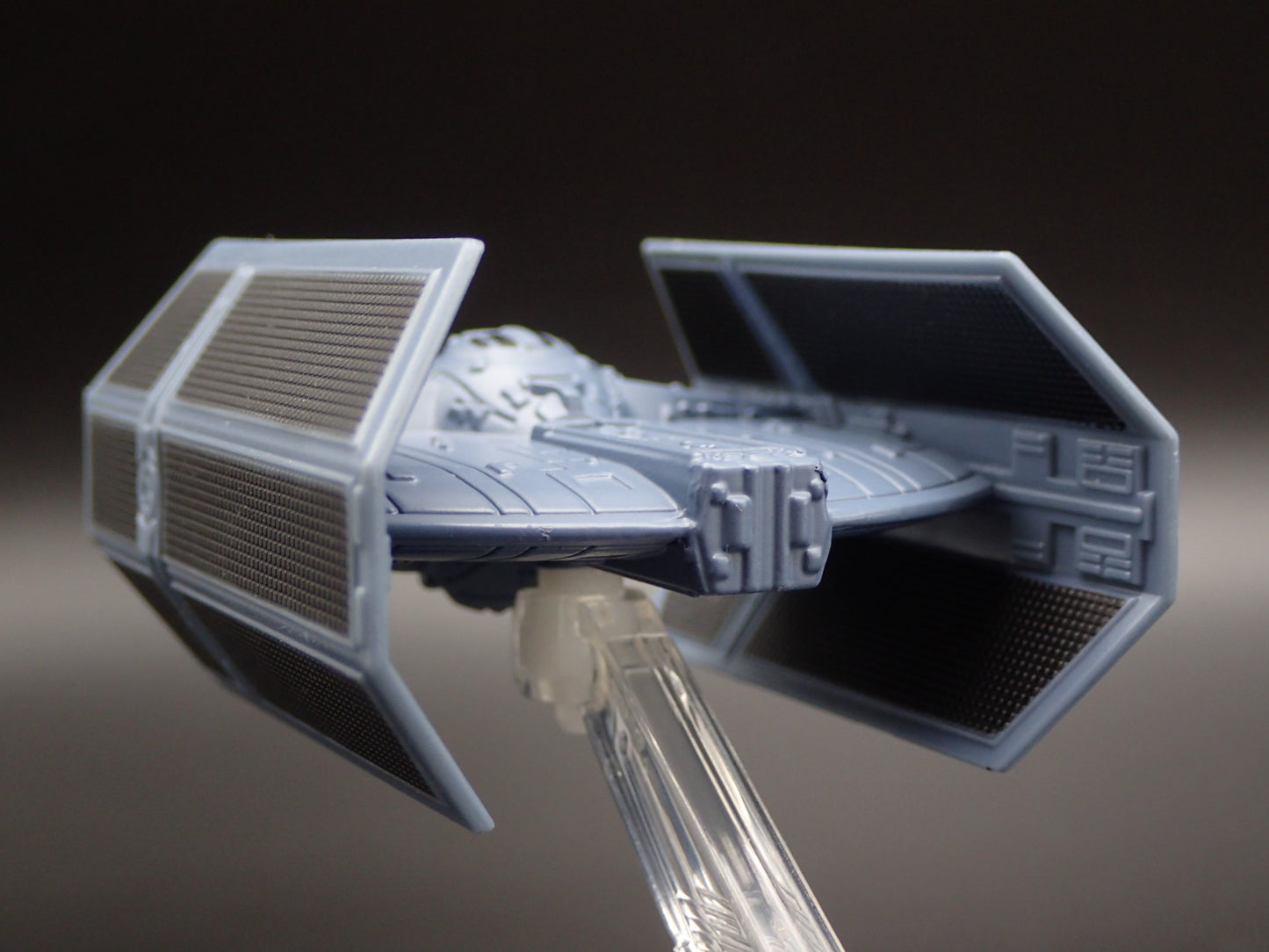 STAR WARS TIE ADVANCED X1 PROTOTYPE  w FLIGHT NAVIGATOR 1:64 SCALE MODEL DIORAMA