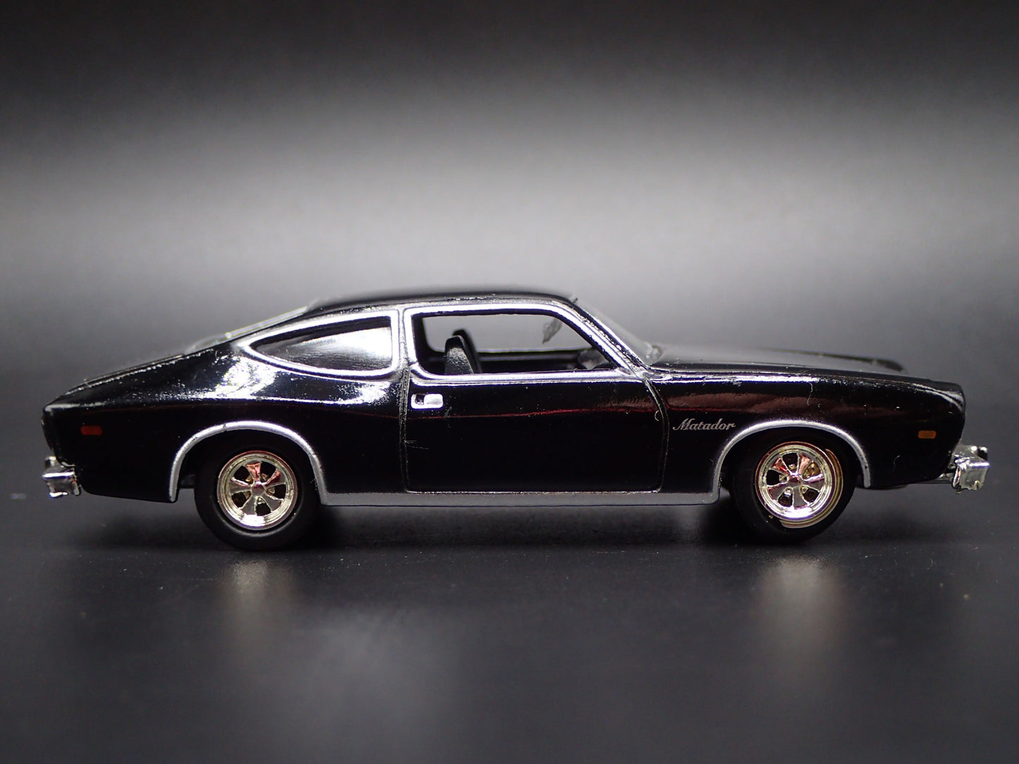 1975 75 AMC MATADOR BLACK 1:64 SCALE COLLECTIBLE DIORAMA DIECAST MODEL CAR