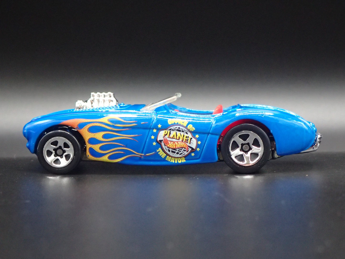 1953-1956 AUSTIN HEALEY ROADSTER CONVERTIBLE BLUE 1:64 SCALE DIECAST MODEL CAR