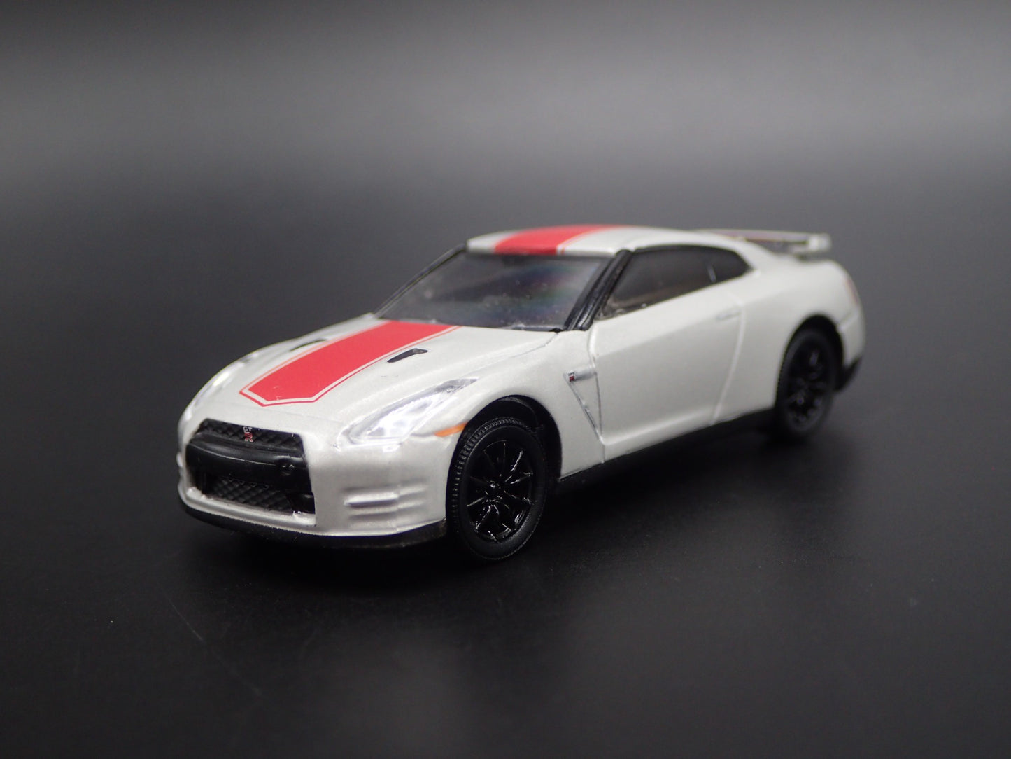 2007-2025 NISSAN SKYLINE GTR R35 GRAY 1:64 SCALE COLLECTIBLE DIECAST MODEL CAR