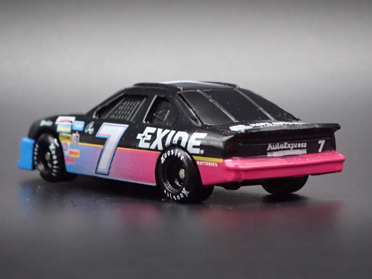 1994 94 FORD THUNDERBIRD 7 GEOFF BODINE NASCAR 1:64 SCALE DIECAST MODEL CAR