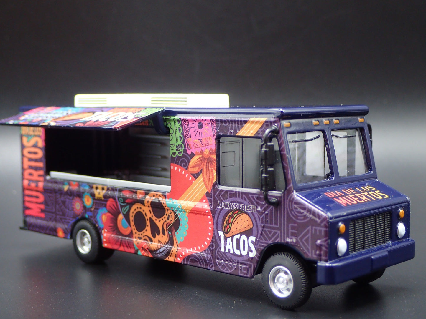 DELIVERY STEP VAN TACOS FOOD TRUCK DIA DE LOS MUERTOS 1:64 SCALE DIECAST MODEL
