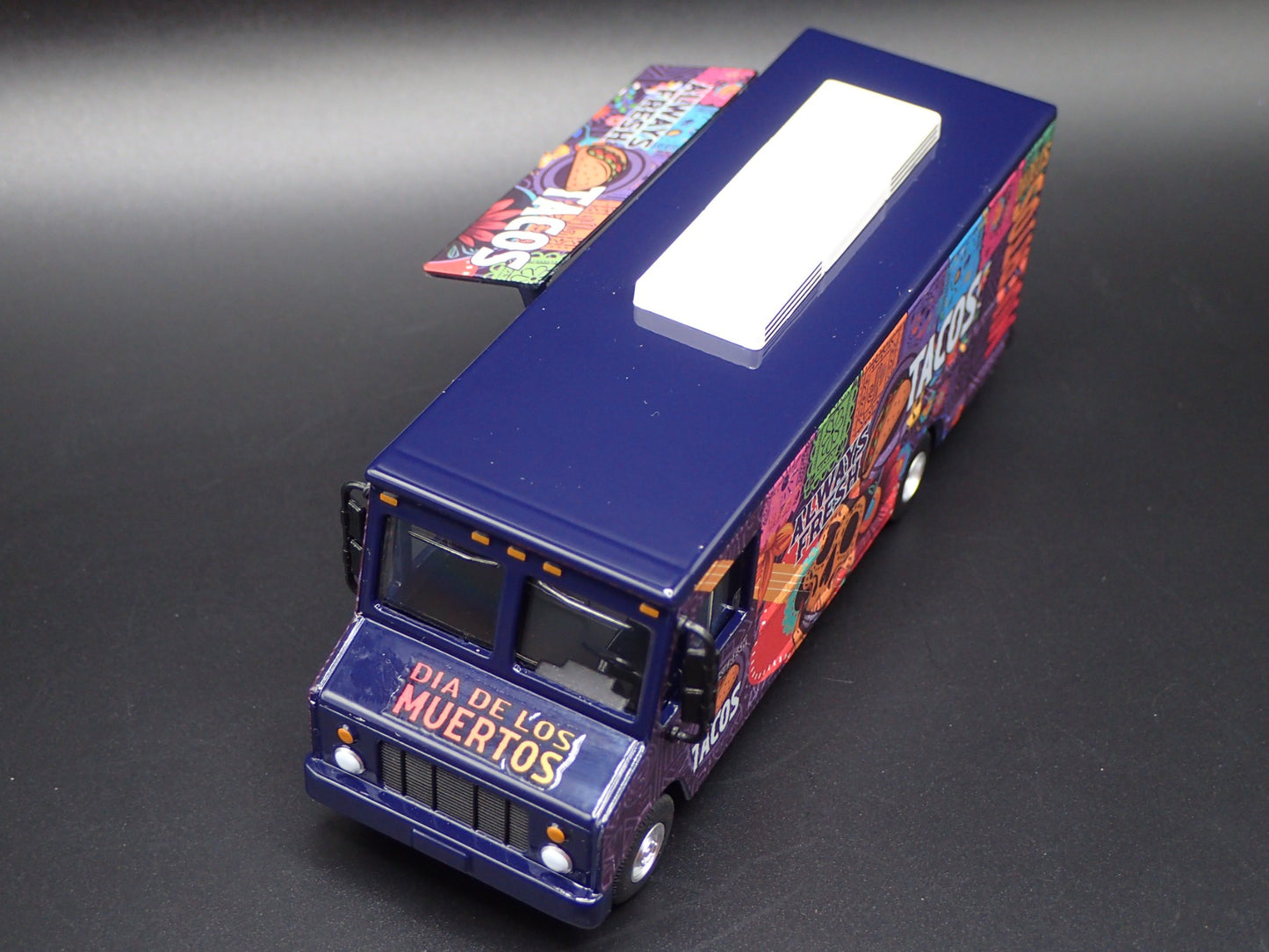 DELIVERY STEP VAN TACOS FOOD TRUCK DIA DE LOS MUERTOS 1:64 SCALE DIECAST MODEL