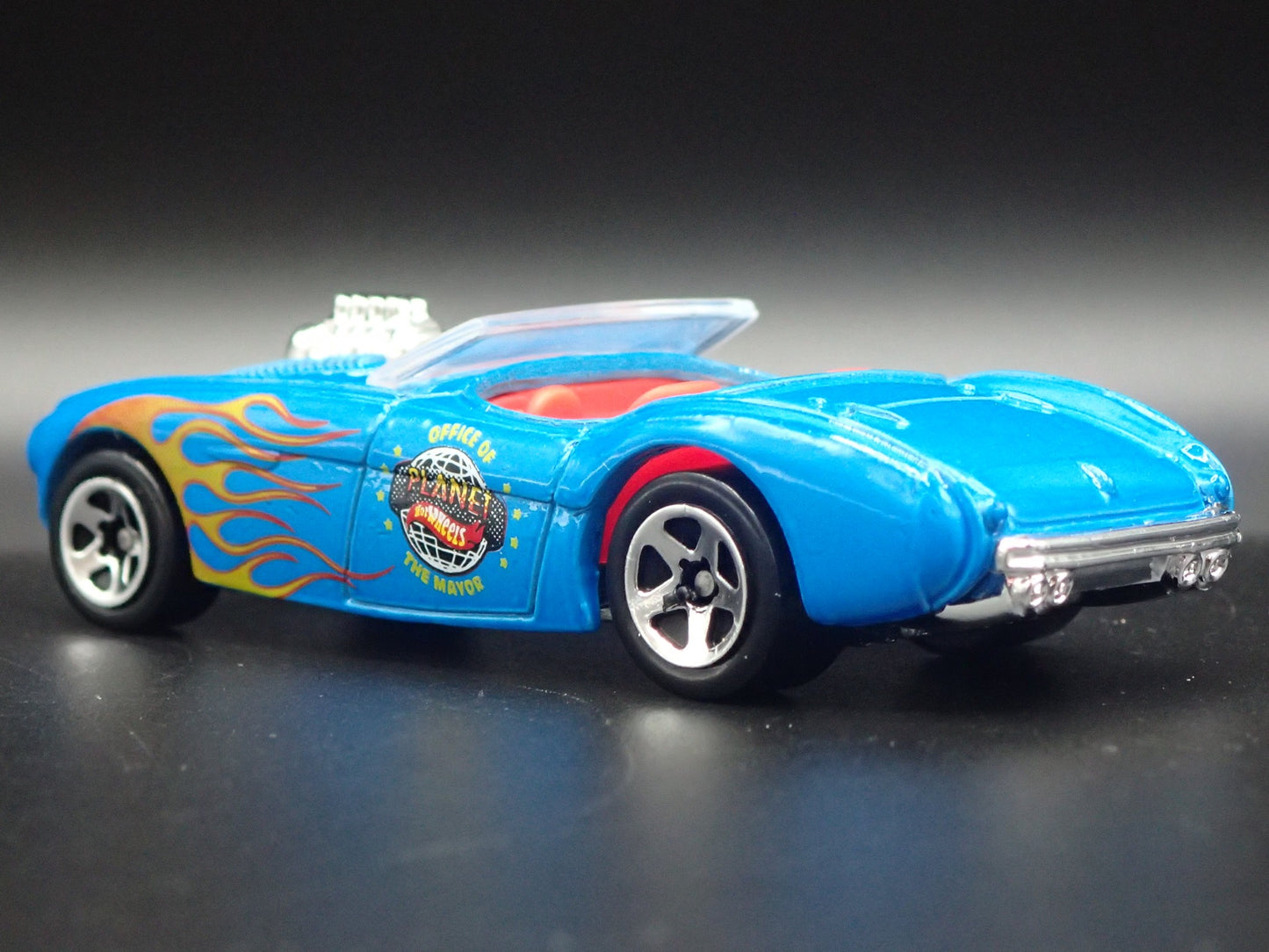 1953-1956 AUSTIN HEALEY ROADSTER CONVERTIBLE BLUE 1:64 SCALE DIECAST MODEL CAR