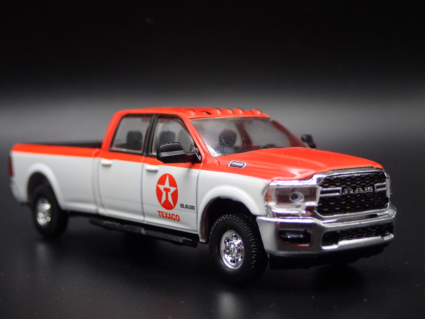 2023 RAM 2500 PICKUP TRUCK w HITCH TEXACO OIL RED 1/64 SCALE DIECAST MODEL CAR