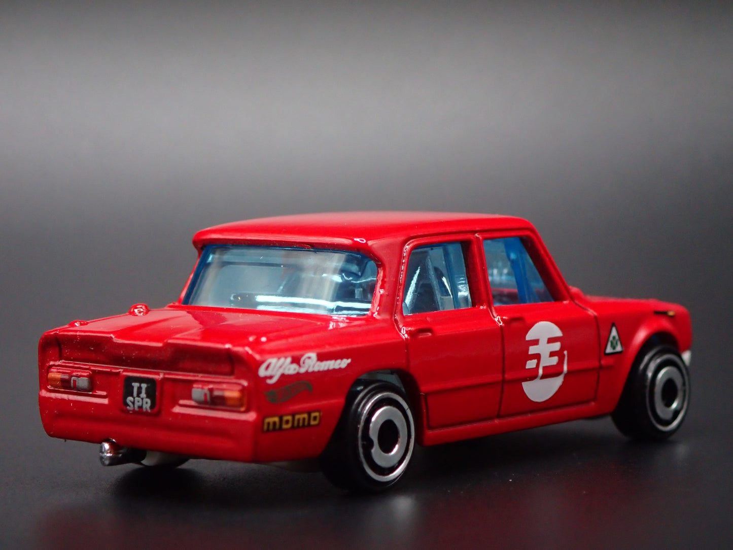 1963-1964 ALFA ROMEO GIULIA TI SUPER RED 1:64 SCALE DIORAMA DIECAST MODEL CAR