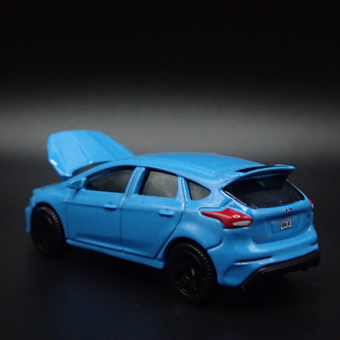 2011-2018 FORD FOCUS RS BLUE 1:64 SCALE COLLECTIBLE DIORAMA DIECAST MODEL CAR