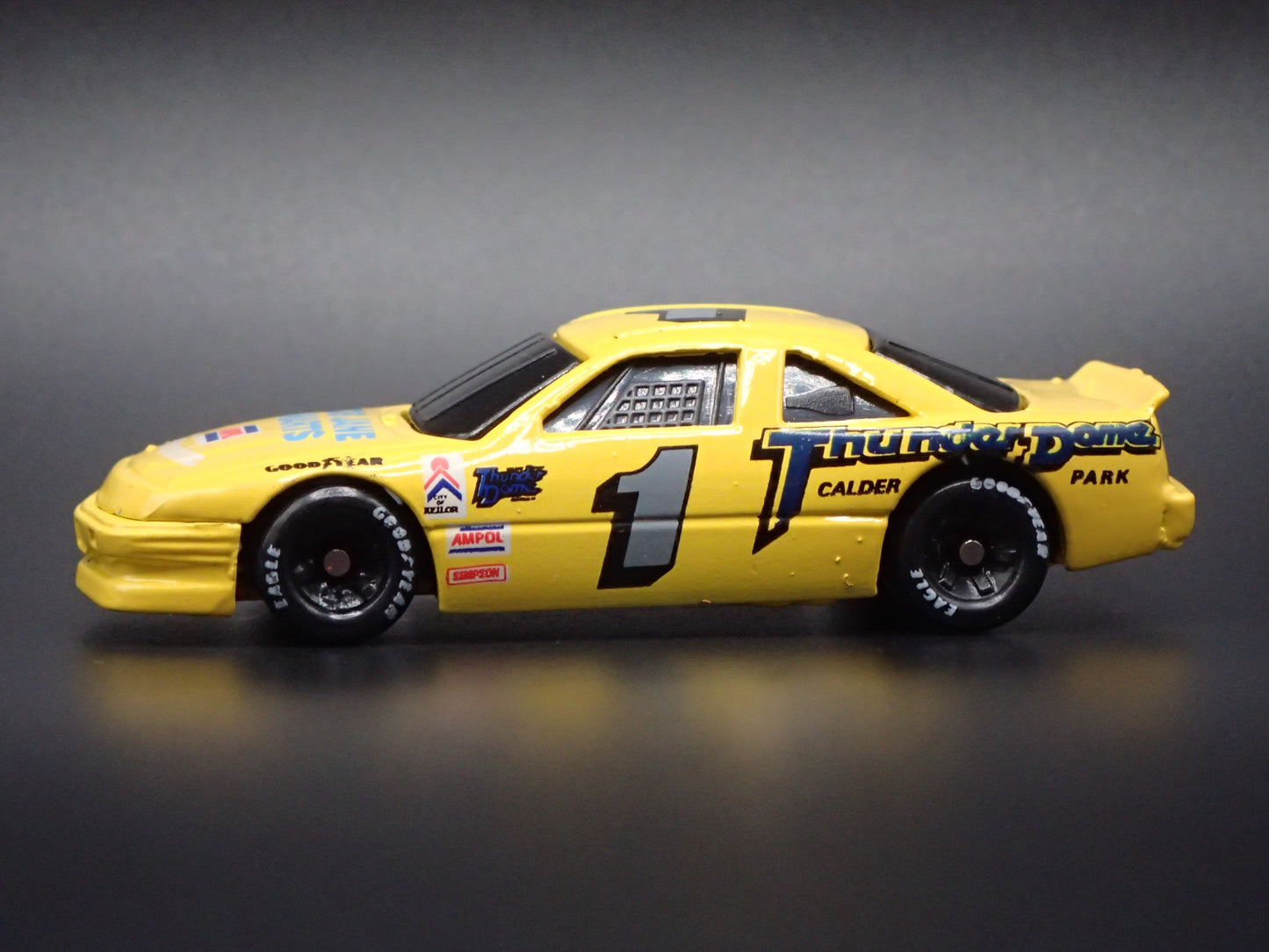 1991 91 THUNDER DOME #1 BOB JANE TMARTS NASCAR 1:64 SCALE DIECAST MODEL CAR