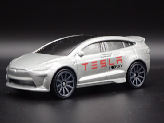2016-2025 TESLA MODEL X SUV 1:64 SCALE COLLECTIBLE DIORAMA DIECAST MODEL CAR