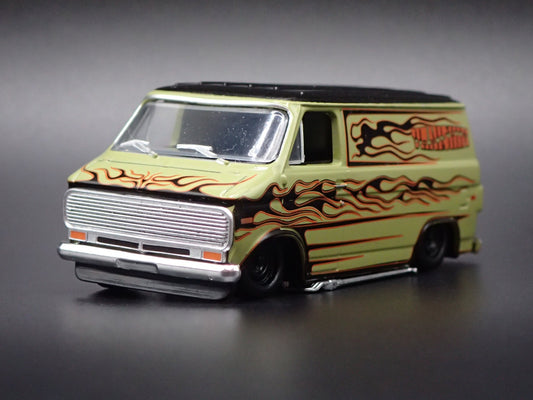 1971 71 CHEVY CHEVROLET VAN GREEN 1:64 SCALE COLLECTIBLE DIECAST MODEL CAR