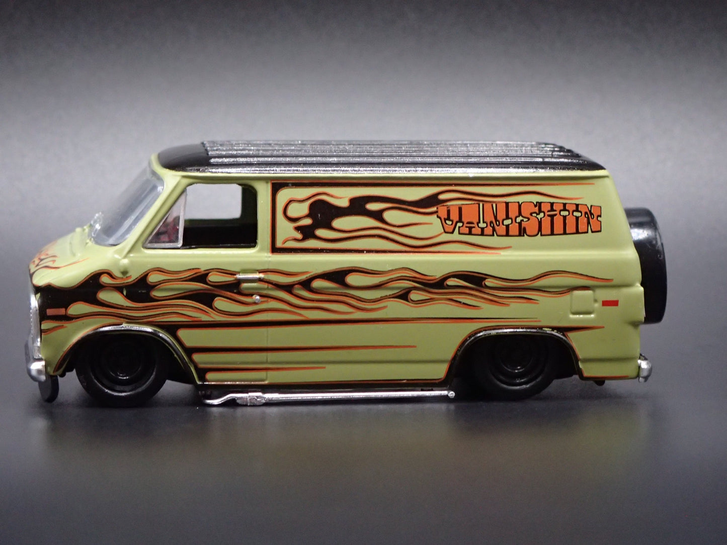 1971 71 CHEVY CHEVROLET VAN GREEN 1:64 SCALE COLLECTIBLE DIECAST MODEL CAR