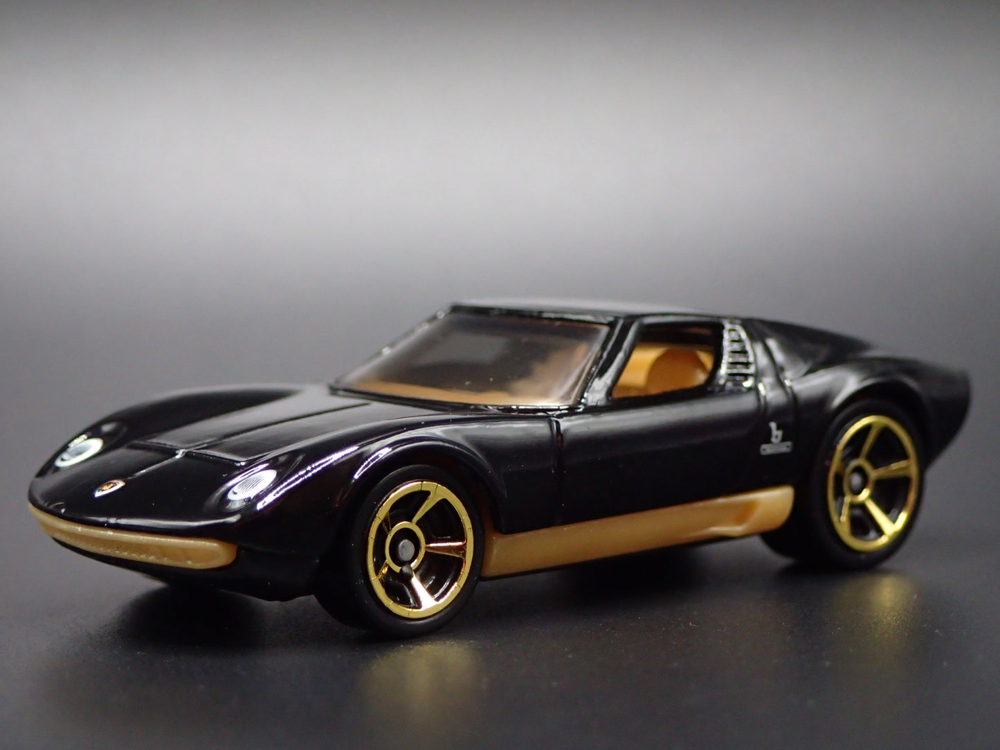 1976-1973 LAMBORGHINI MIURA SV BLACK 1:64 SCALE COLLECTIBLE DIECAST MODEL CAR