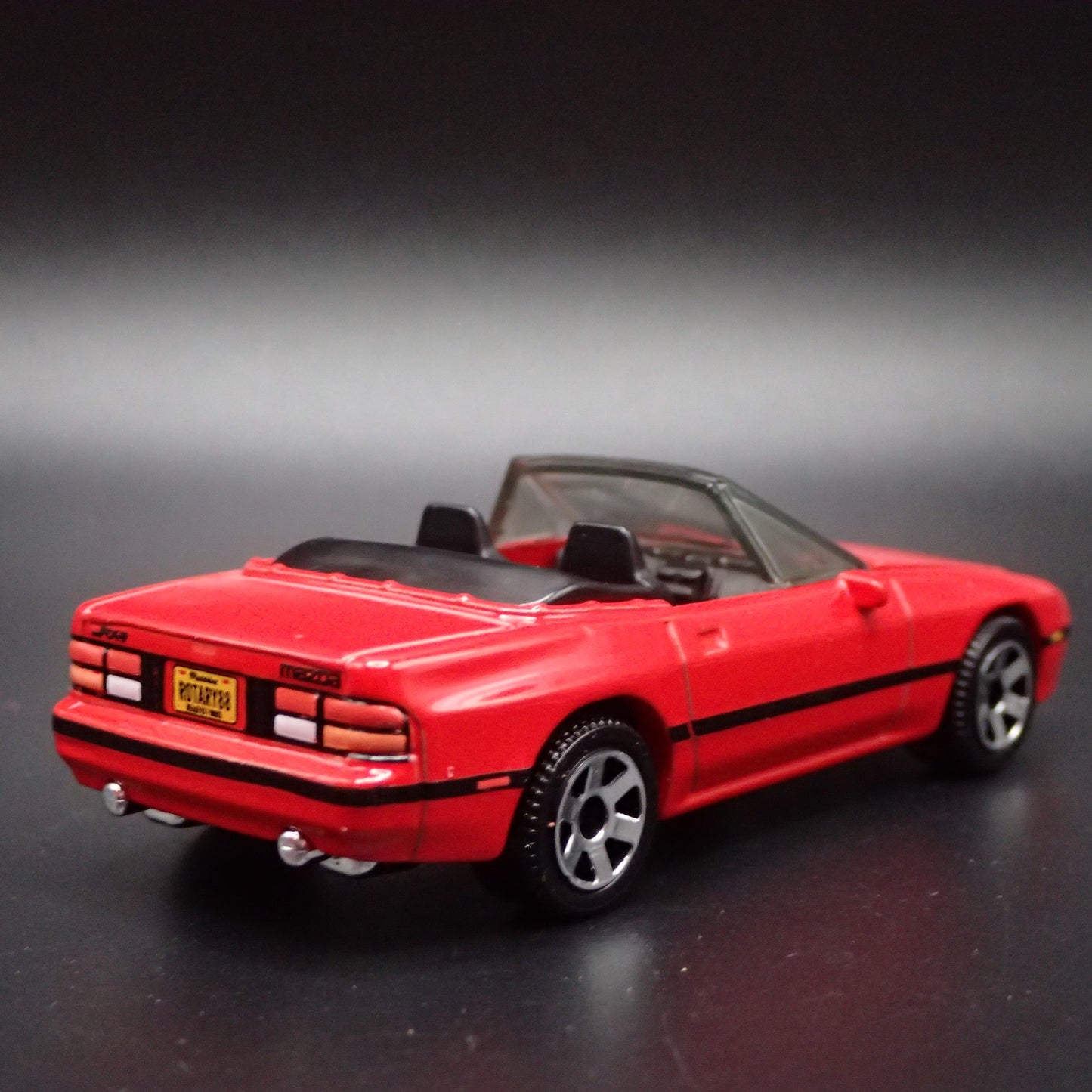 1988 MAZDA RX7 CONVERTIBLE JDM 1:64 SCALE COLLECTIBLE DIORAMA DIECAST MODEL CAR