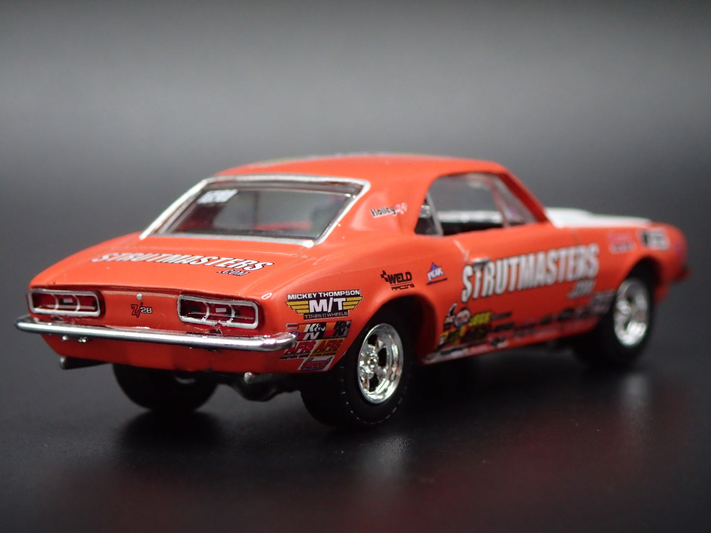 1969 69 CHEVY CHEVROLET CAMARO Z/28 STRUTMASTERS 1:64 SCALE DIECAST MODEL CAR