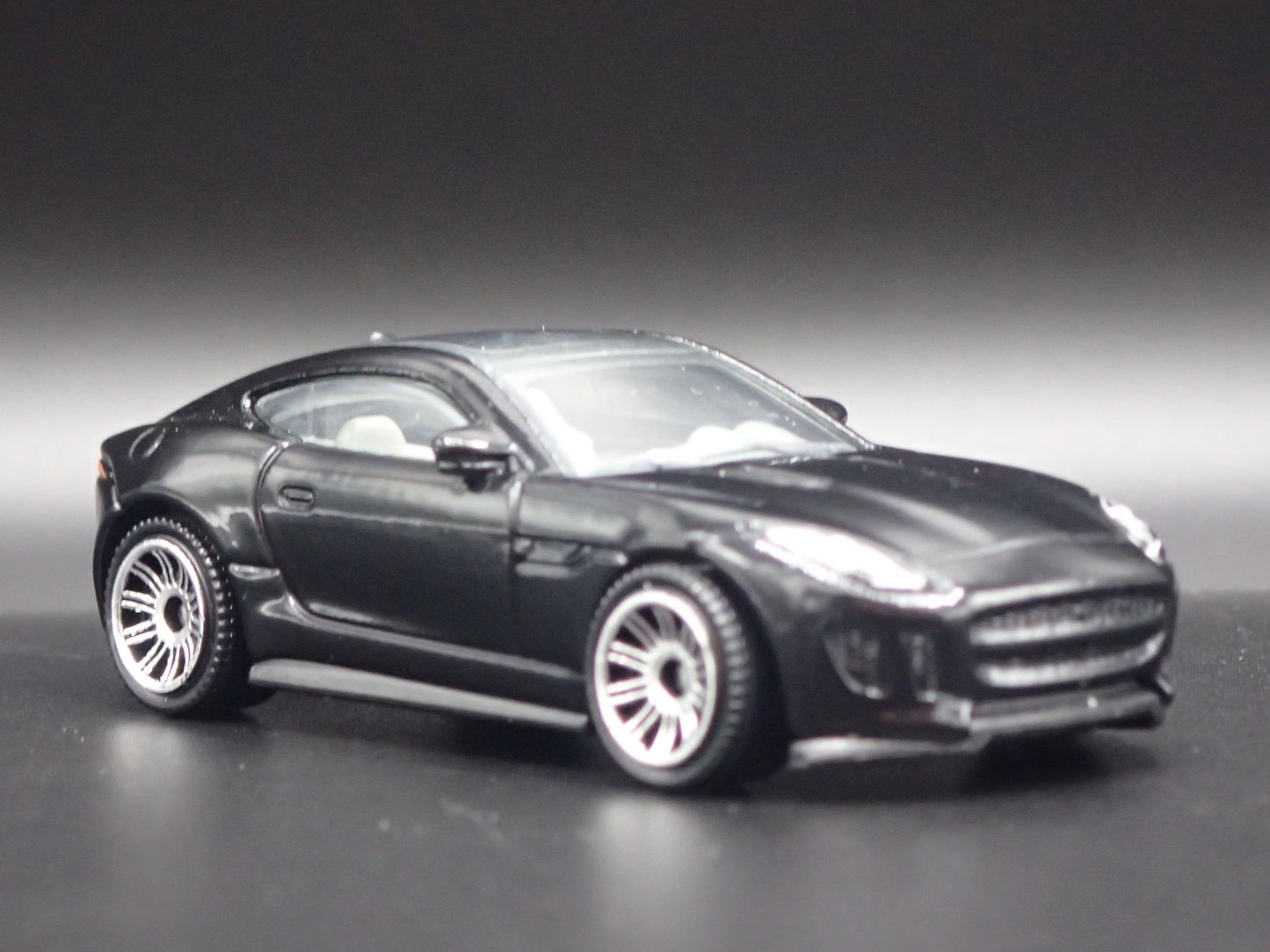 2014-2024 JAGUAR F TYPE COUPE 1:64 SCALE COLLECTIBLE DIORAMA DIECAST MODEL CAR