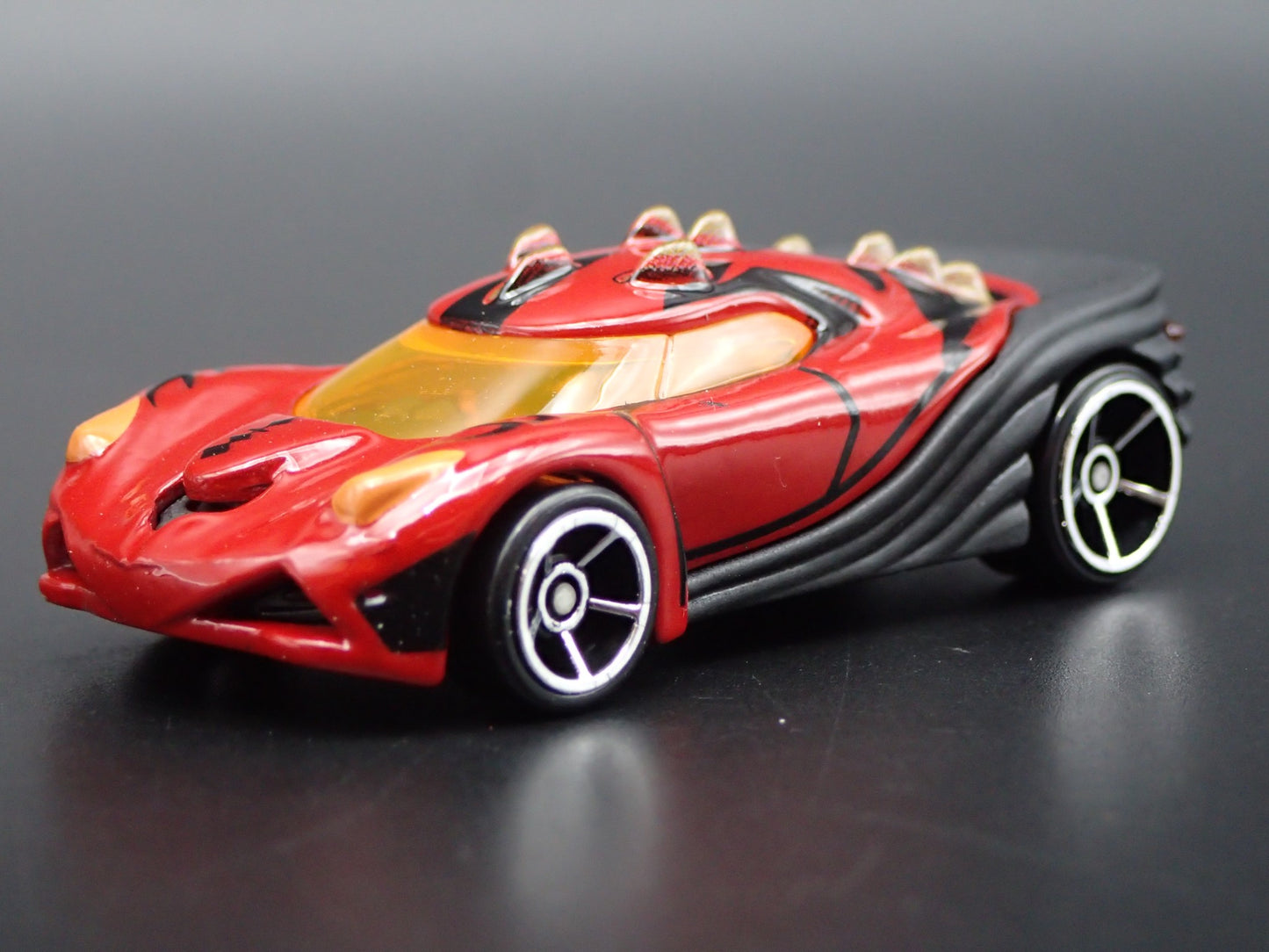 DARTH MAUL STAR WARS RARE 1/64 SCALE COLLECTIBLE DIORAMA DIECAST MODEL CAR