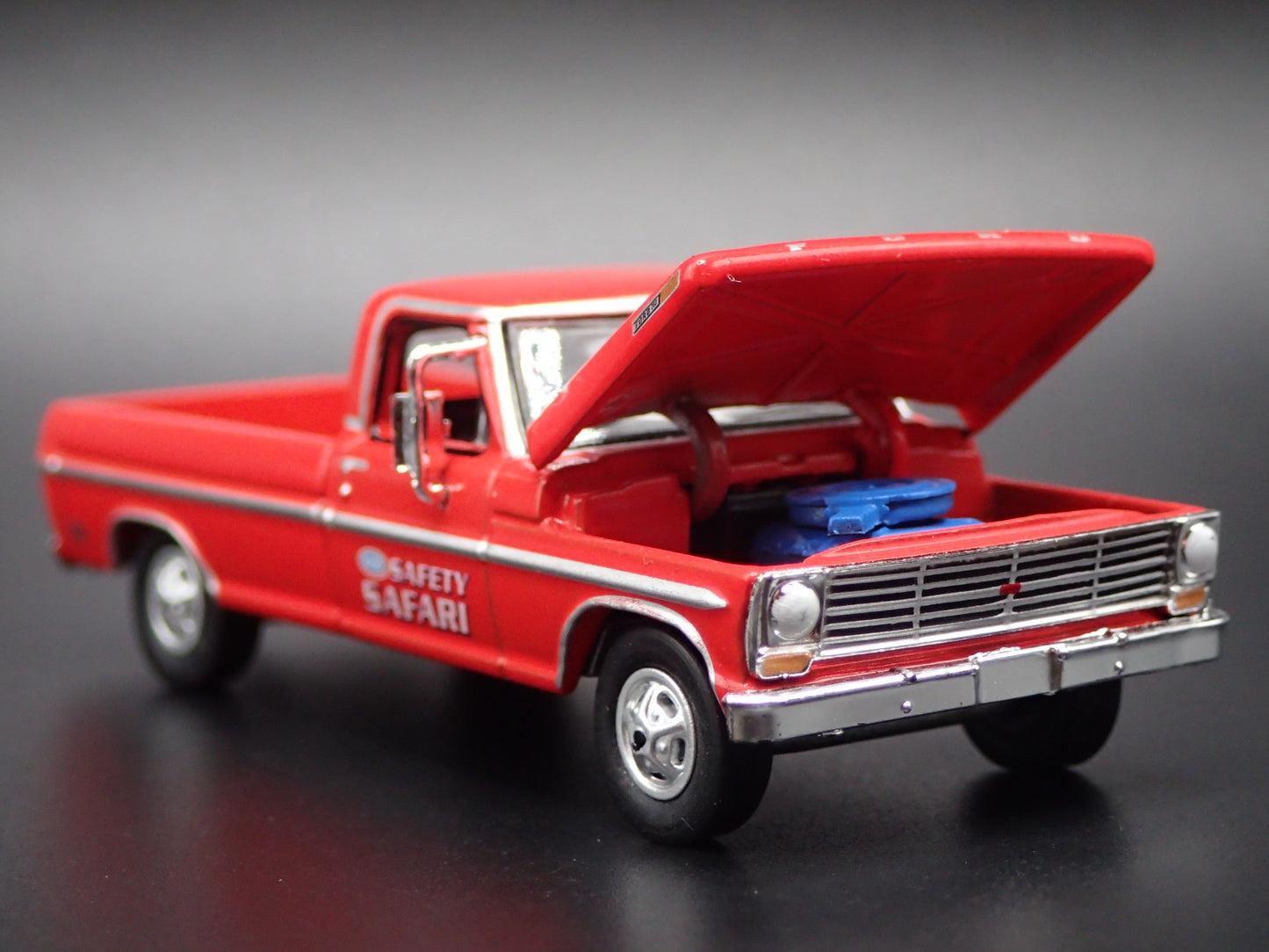 1969 69 FORD F250 PICKUP TRUCK w HITCH NHRA 1:64 SCALE DIORAMA DIECAST MODEL CAR