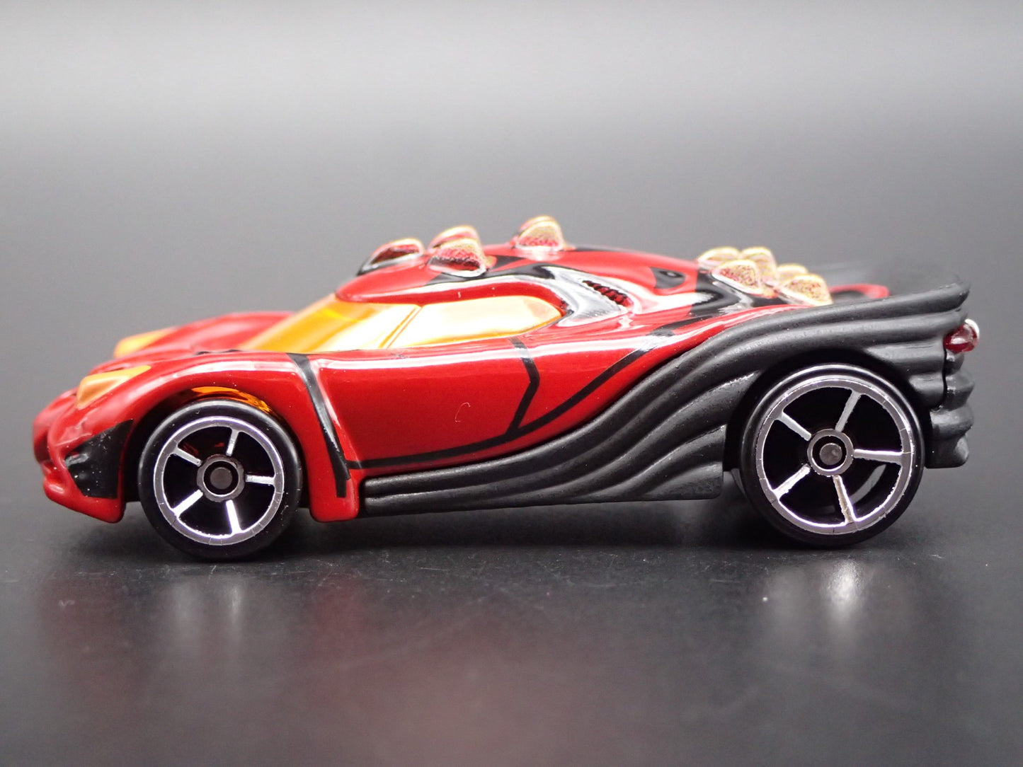 DARTH MAUL STAR WARS RARE 1/64 SCALE COLLECTIBLE DIORAMA DIECAST MODEL CAR