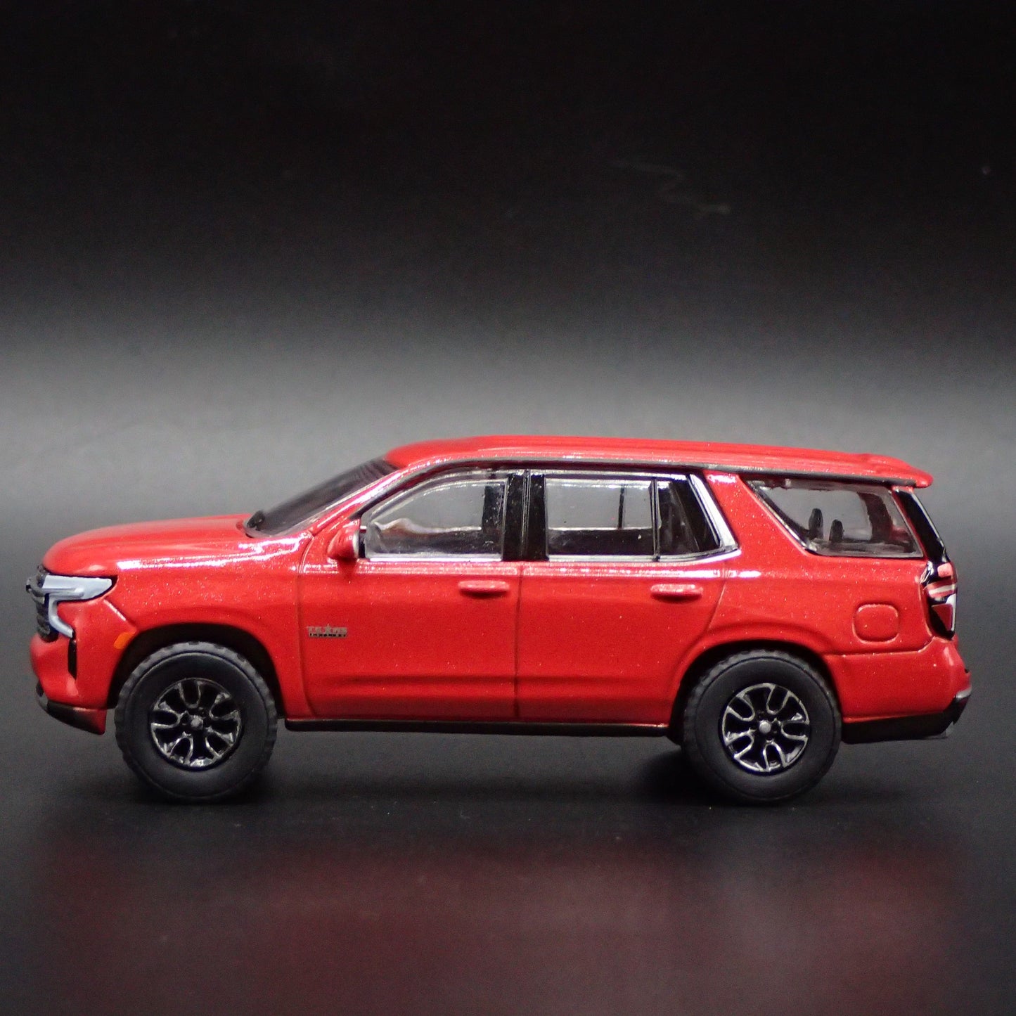 2021-2025 CHEVY CHEVROLET TAHOE LT TEXAS EDITION 1:64 SCALE DIECAST MODEL CAR