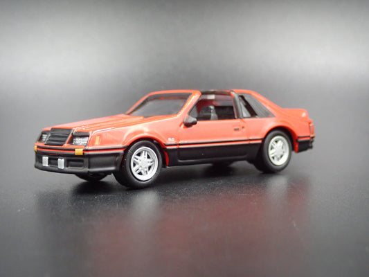 1982 82 FORD MUSTANG GT 5.0 FOX BODY 1:64 SCALE COLLECTIBLE DIECAST MODEL CAR