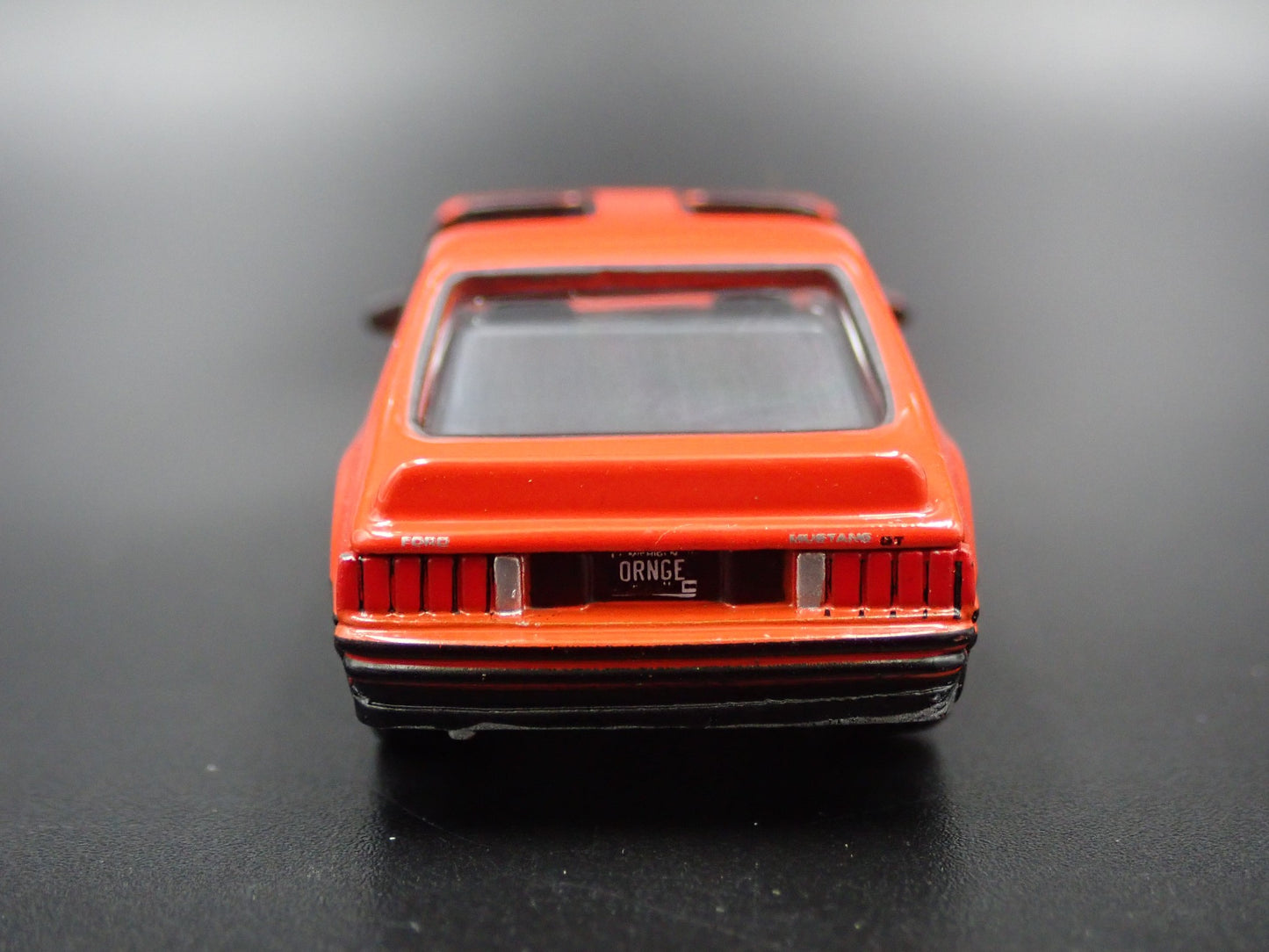 1982 82 FORD MUSTANG GT 5.0 FOX BODY 1:64 SCALE COLLECTIBLE DIECAST MODEL CAR