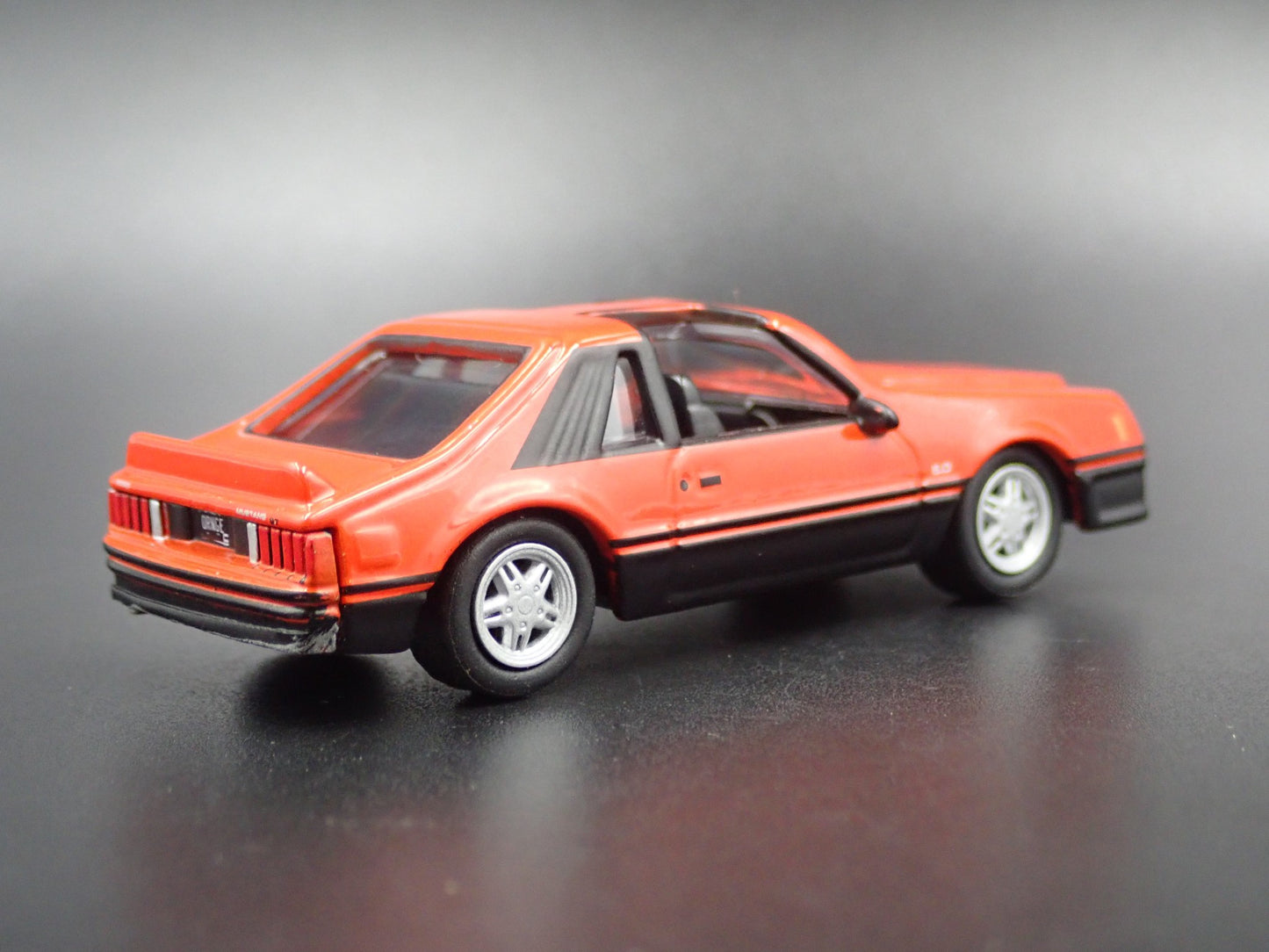 1982 82 FORD MUSTANG GT 5.0 FOX BODY 1:64 SCALE COLLECTIBLE DIECAST MODEL CAR