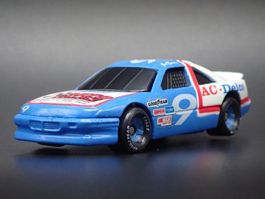 1992 92 PONTIAC GRAND PRIX #9 JOE BESSEY NASCAR  1:64 SCALE DIECAST MODEL CAR