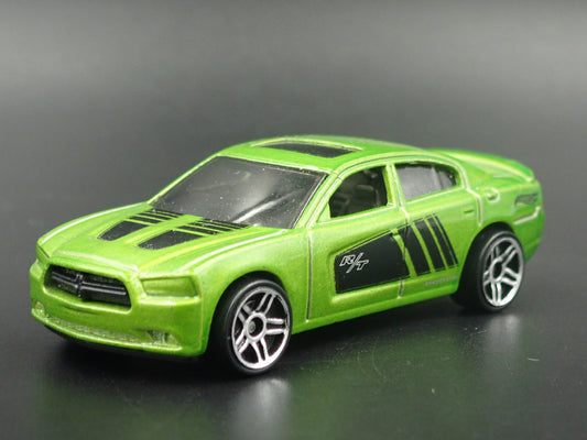2011 - 2023 DODGE CHARGER R/T  1:64 SCALE COLLECTIBLE DIORAMA DIECAST MODEL CAR