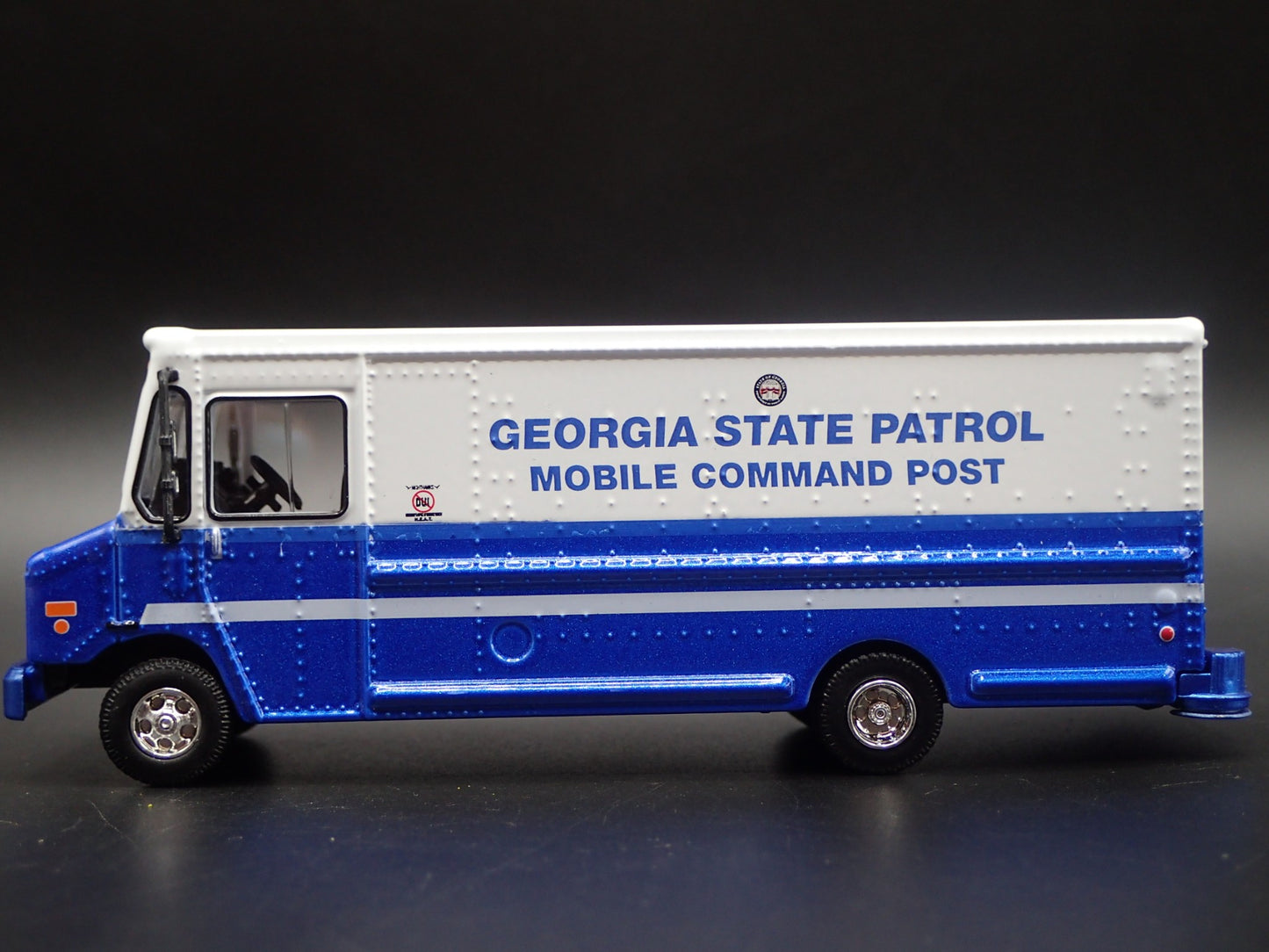2019 19 DELIVERY STEP VAN GEORGIA STATE PATROL COMMAND 1:64 SCALE DIECAST MODEL