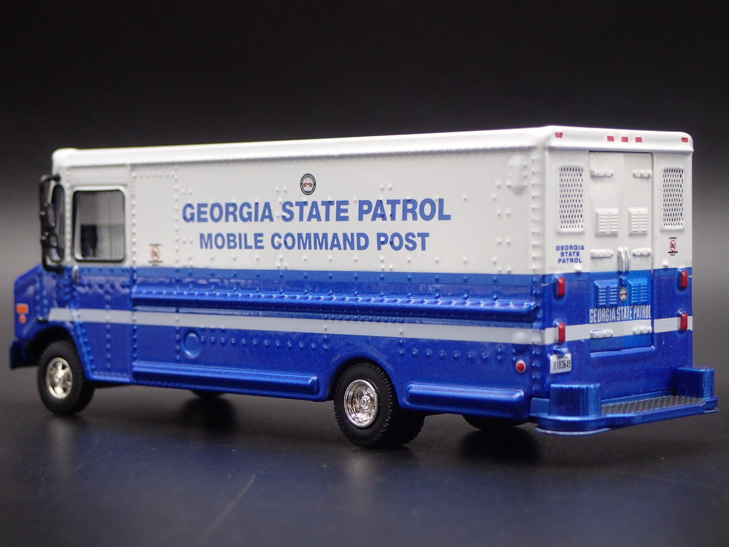 2019 19 DELIVERY STEP VAN GEORGIA STATE PATROL COMMAND 1:64 SCALE DIECAST MODEL