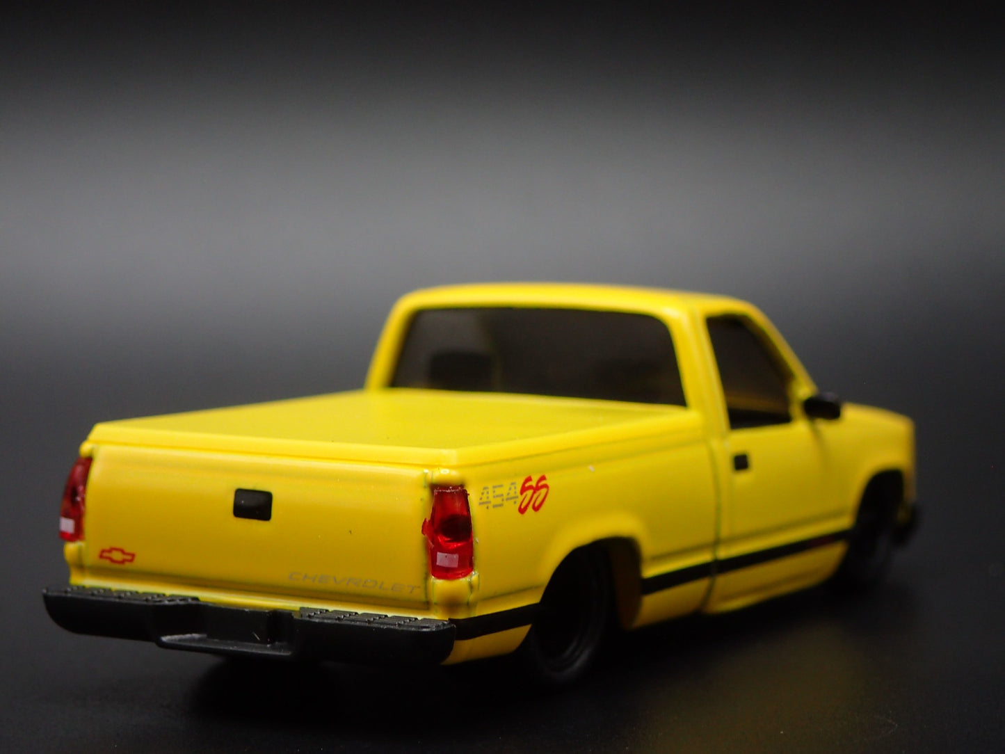 1993 93 CHEVY CHEVROLET SS 454 PICKUP TRUCK OBS 1:64 SCALE DIECAST MODEL CAR