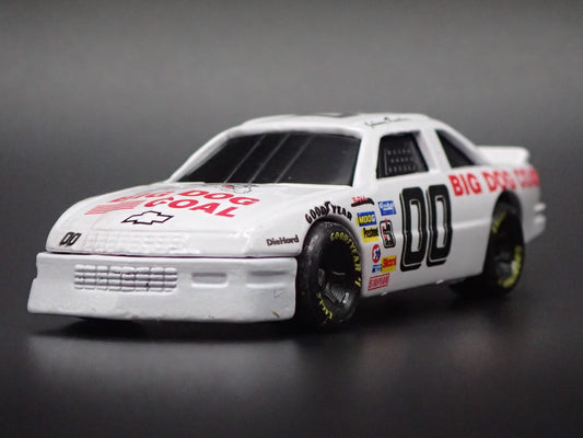 1994 94 CHEVY CHEVROLET LUMINA #00 JOHNNY RUMLEY NASCAR 1:64 SCALE DIECAST CAR
