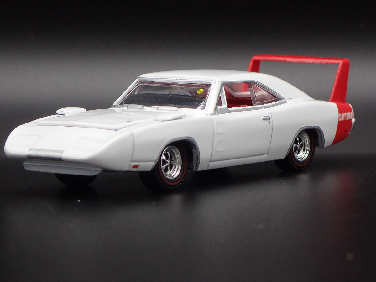 1969 69 DODGE CHARGER DAYTONA 1:64 SCALE COLLECTIBLE DIORAMA DIECAST MODEL CAR-Burning Rubber Toy Company