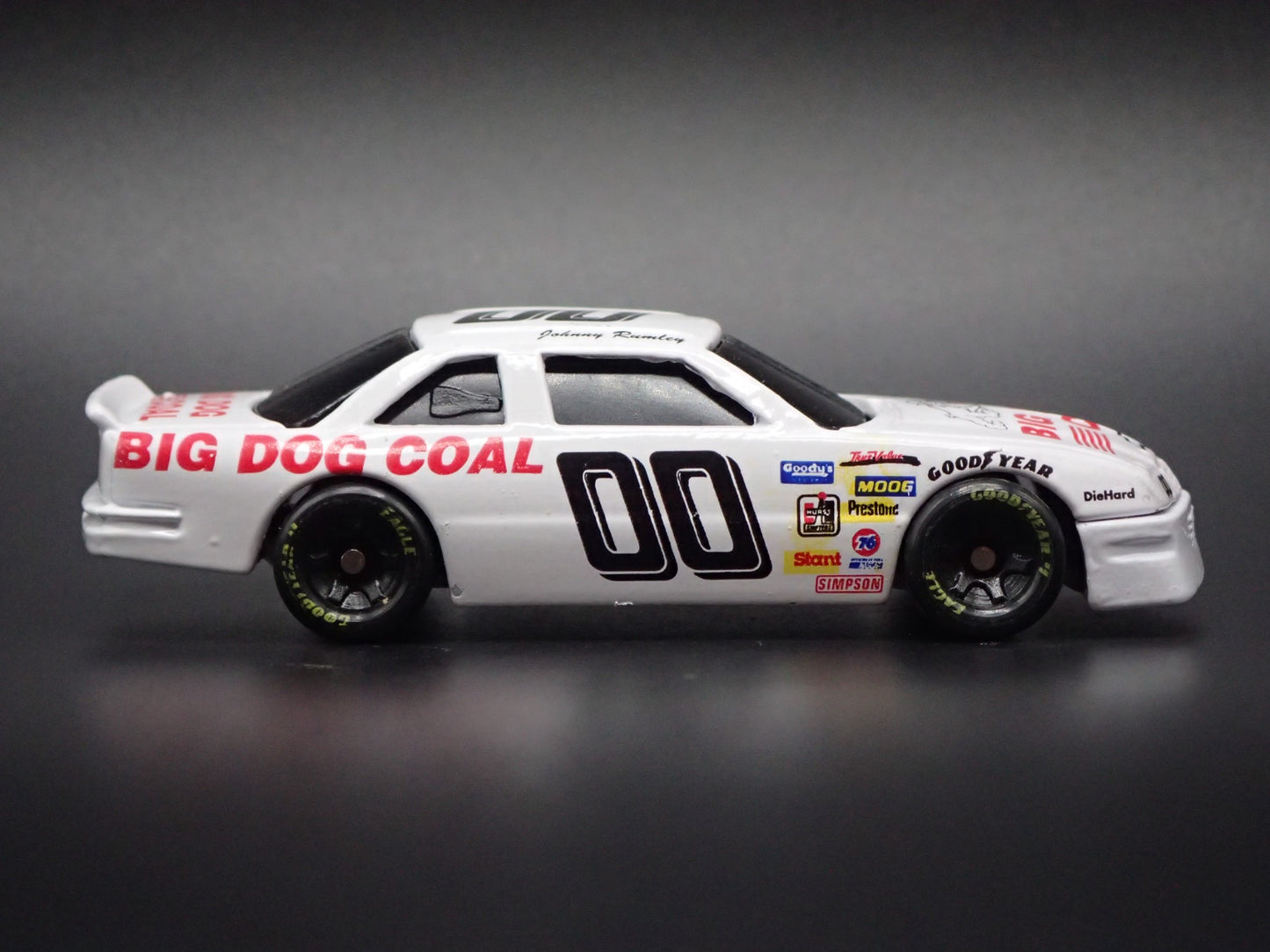1994 94 CHEVY CHEVROLET LUMINA #00 JOHNNY RUMLEY NASCAR 1:64 SCALE DIECAST CAR