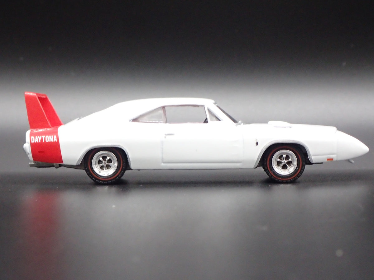 1969 69 DODGE CHARGER DAYTONA 1:64 SCALE COLLECTIBLE DIORAMA DIECAST MODEL CAR-Burning Rubber Toy Company