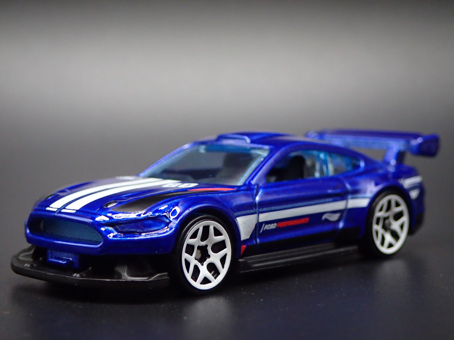 2018-2023 FORD MUSTANG GT RACE CAR MICHELIN BLUE 1:64 SCALE DIECAST MODEL CAR