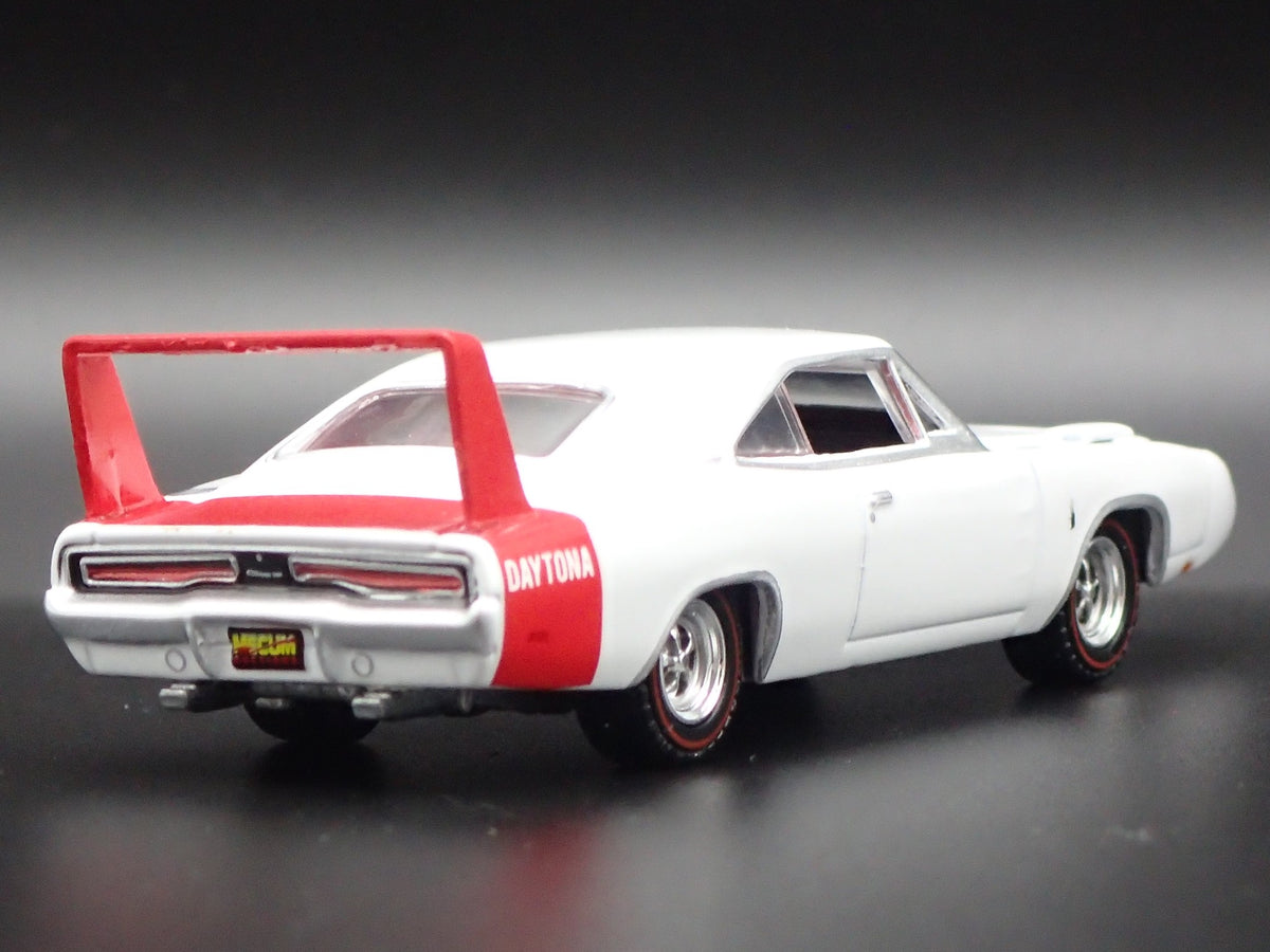 1969 69 DODGE CHARGER DAYTONA 1:64 SCALE COLLECTIBLE DIORAMA DIECAST MODEL CAR-Burning Rubber Toy Company